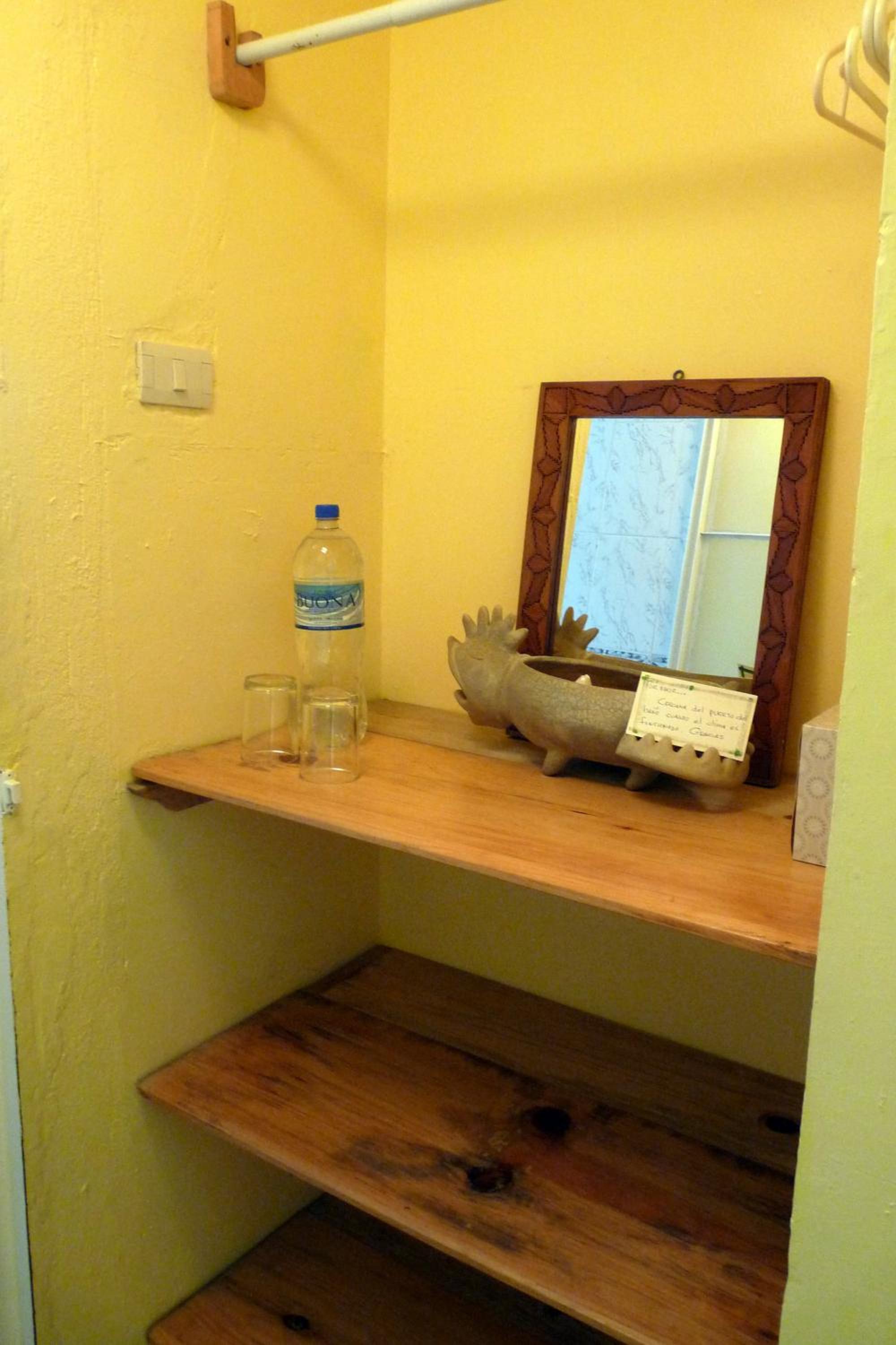 Double Room with Private Bathroom - Photo 5