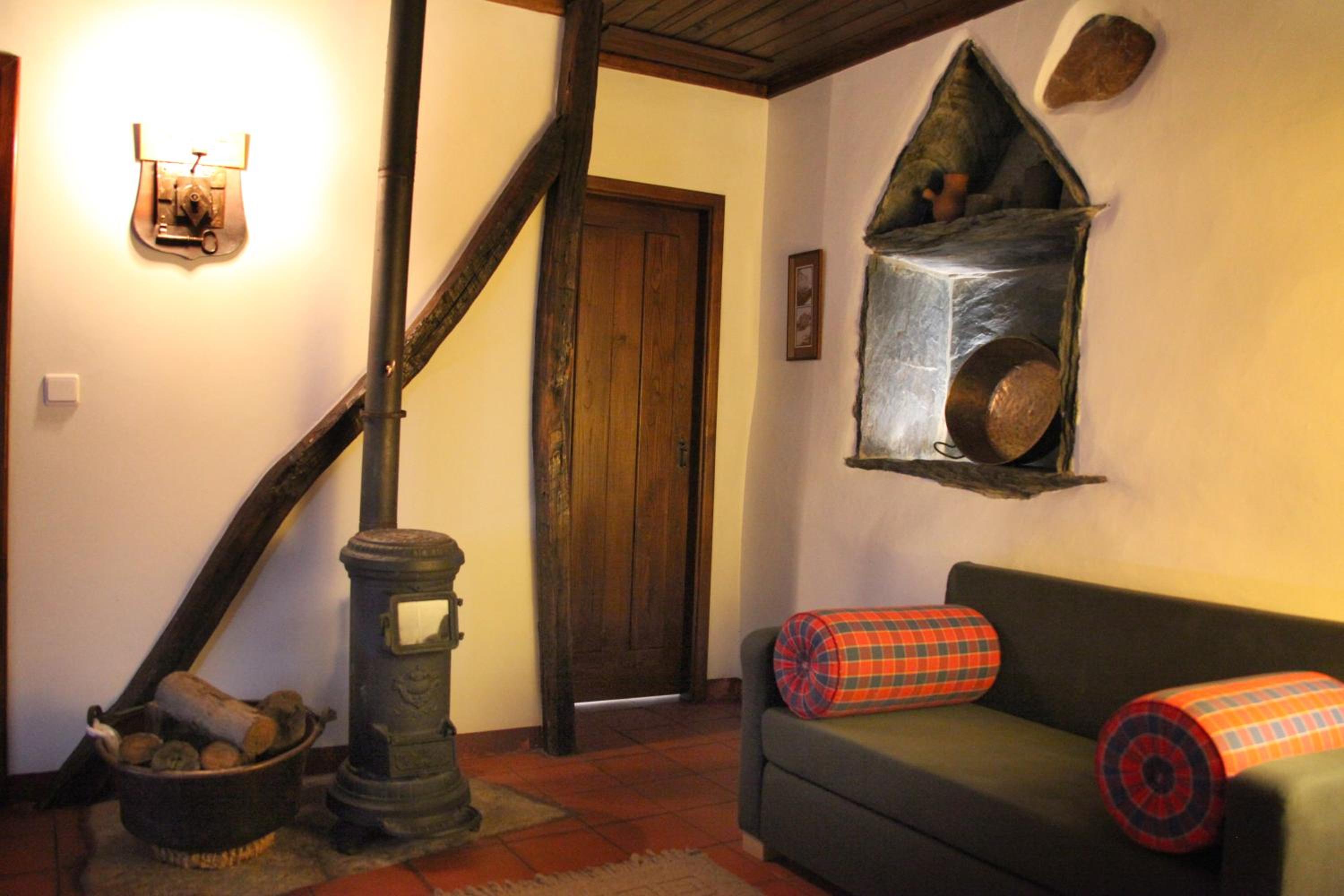 One-Bedroom House - Photo 1