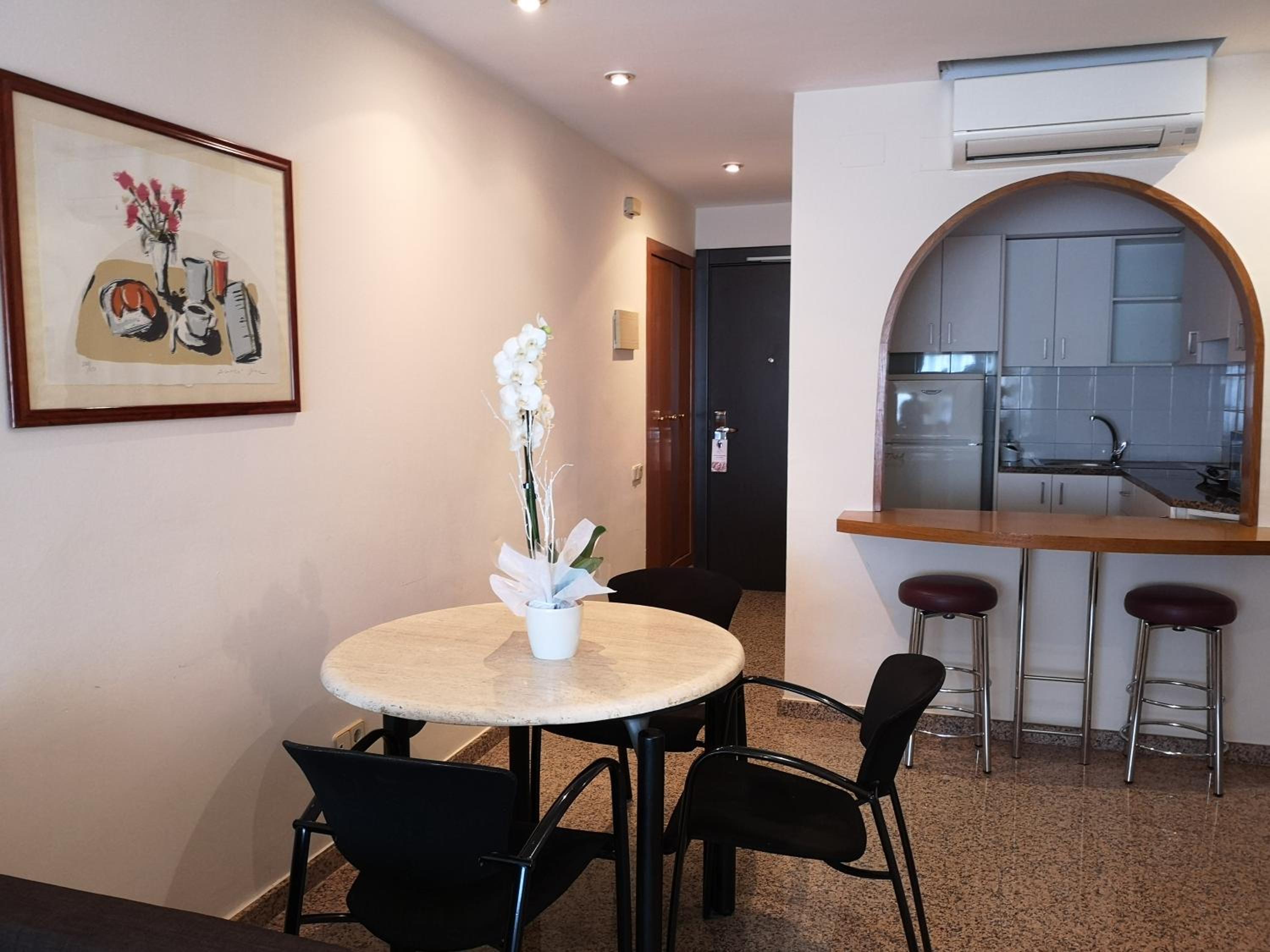 Apartment - Photo 7