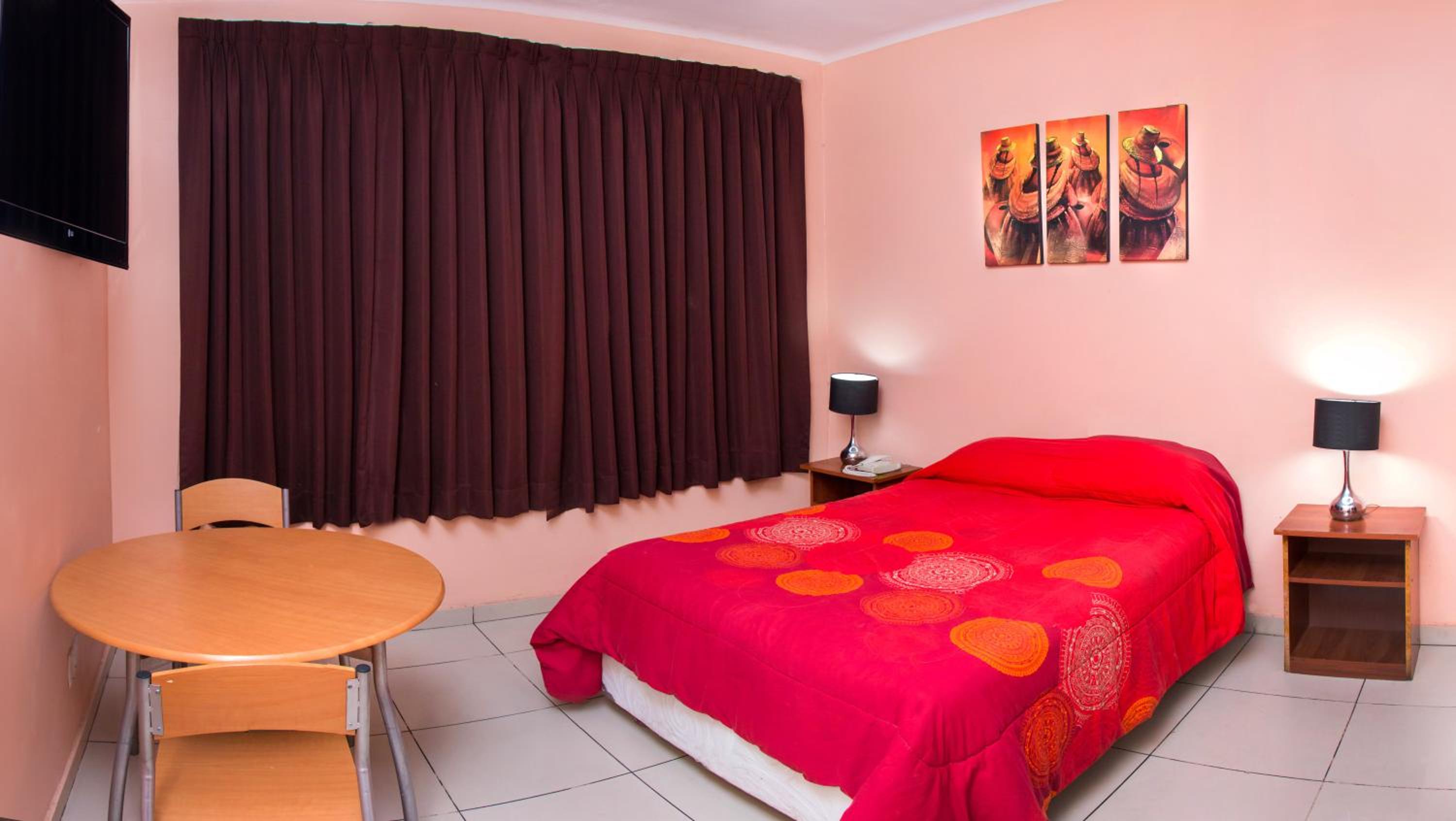 Deluxe Room (2 Adults + 1 Child) photo 1