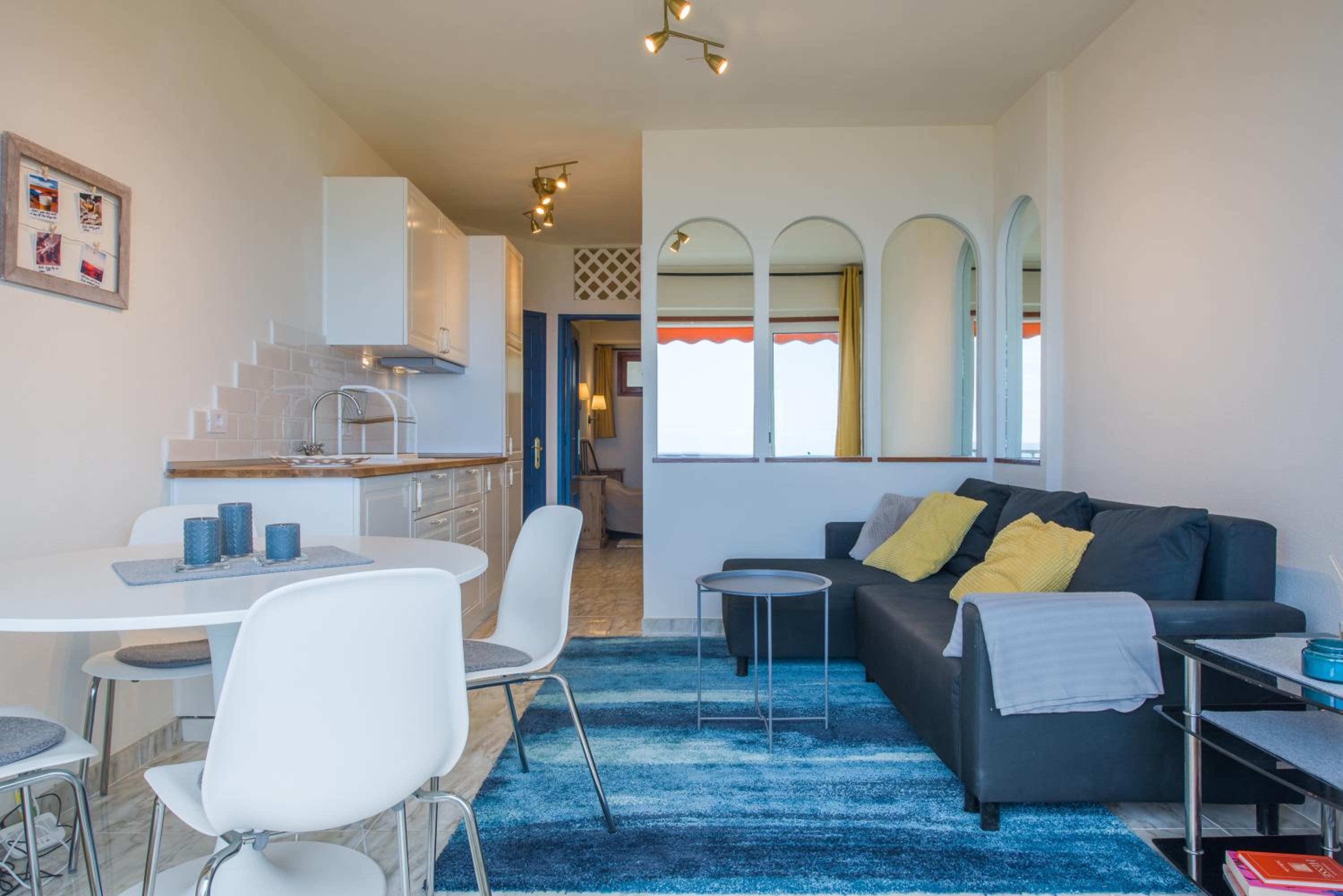 Apartment photo 3