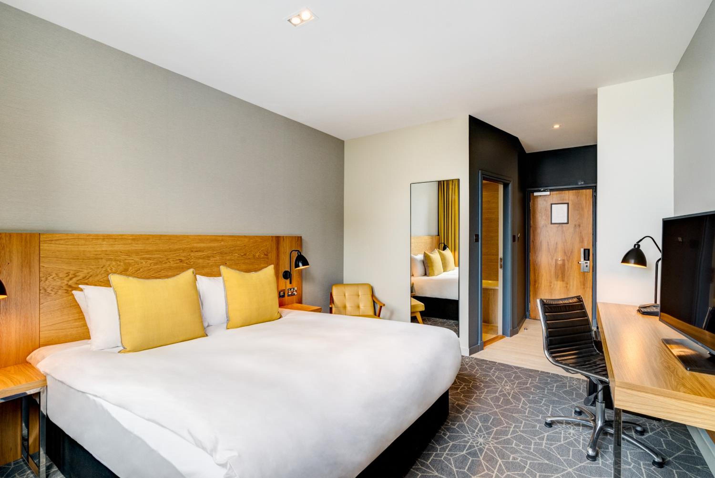 City Double Room - Photo 2