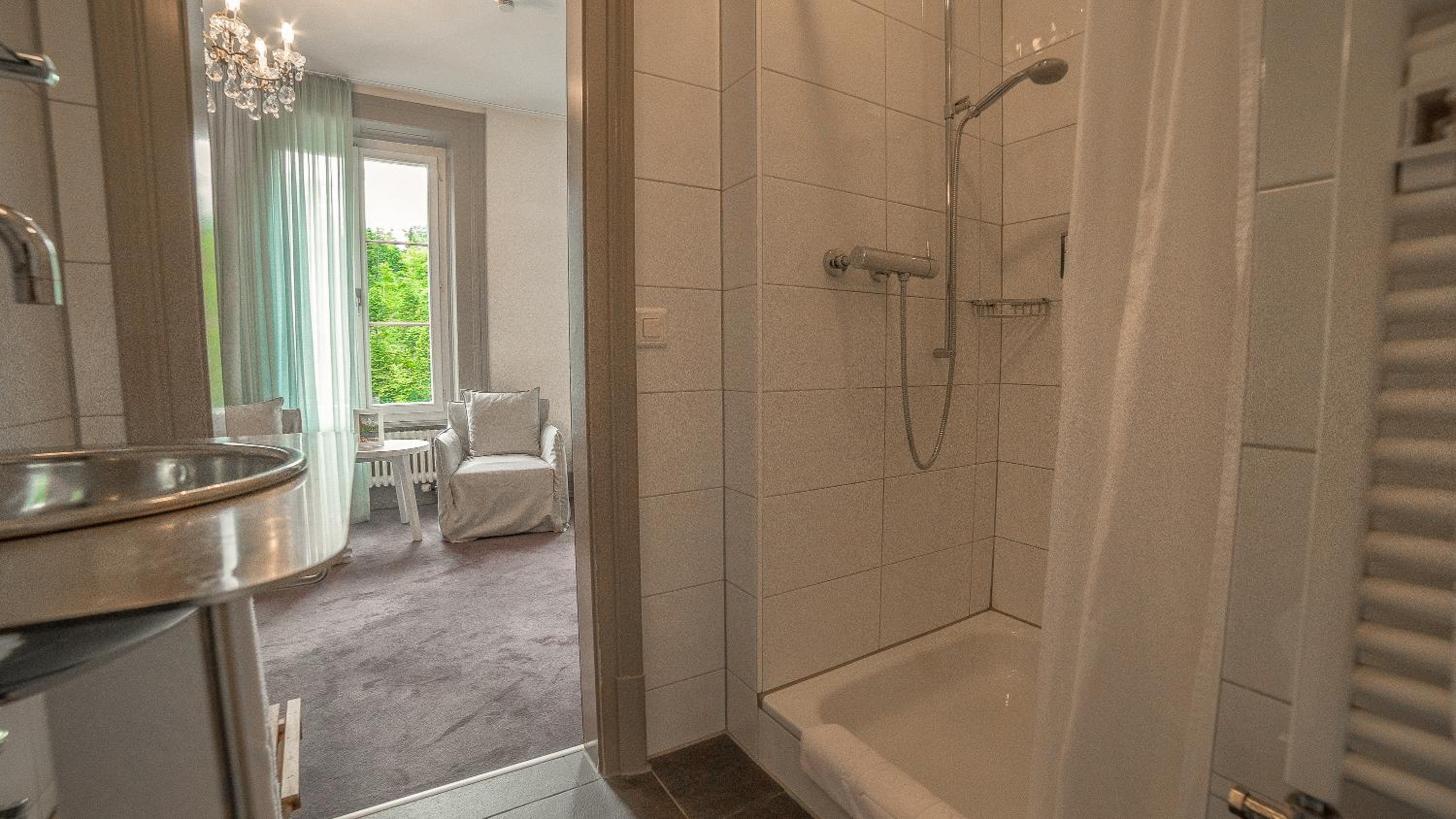 Double Room with Lake View photo 2