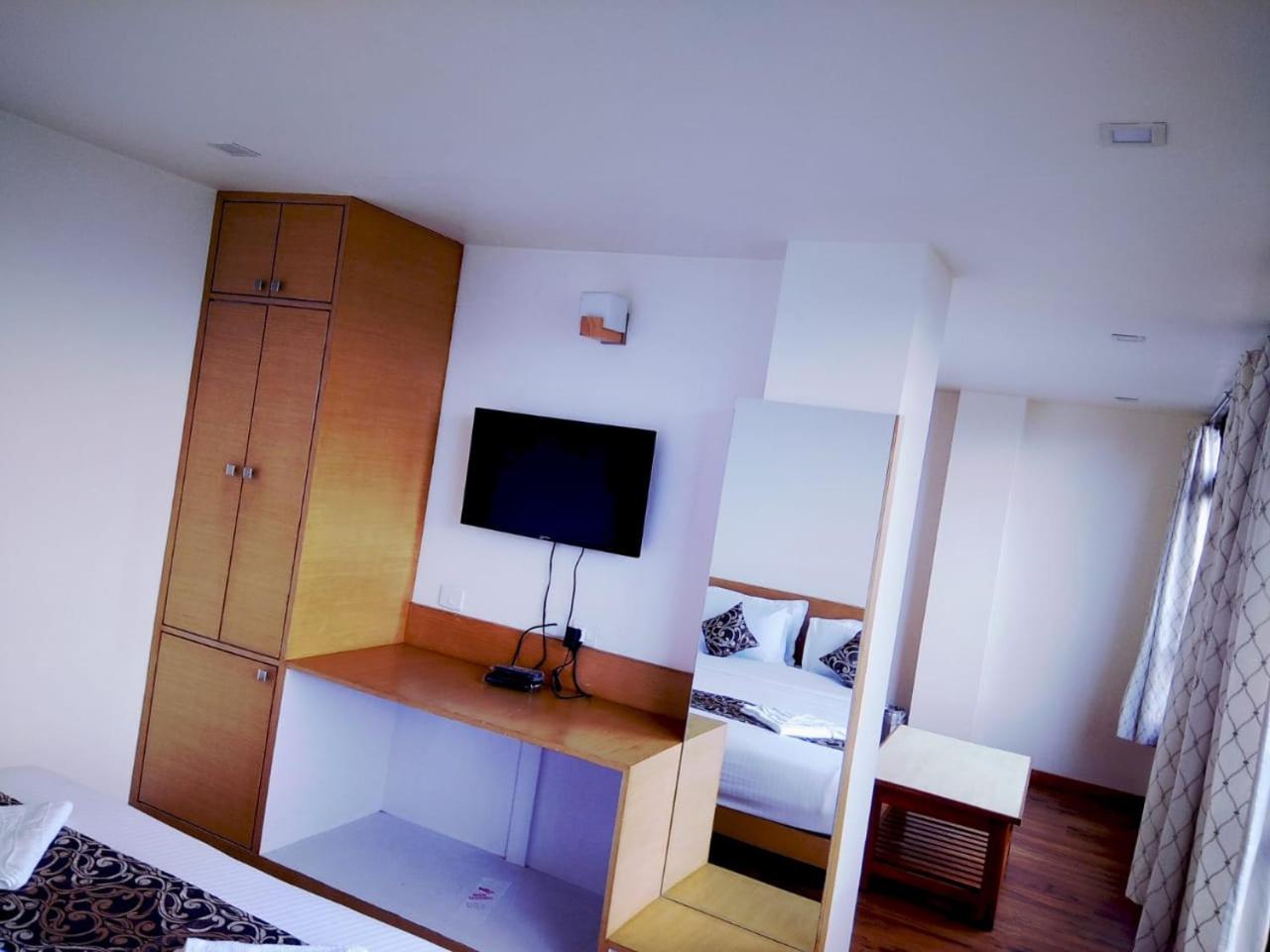 Superior King Room photo 3