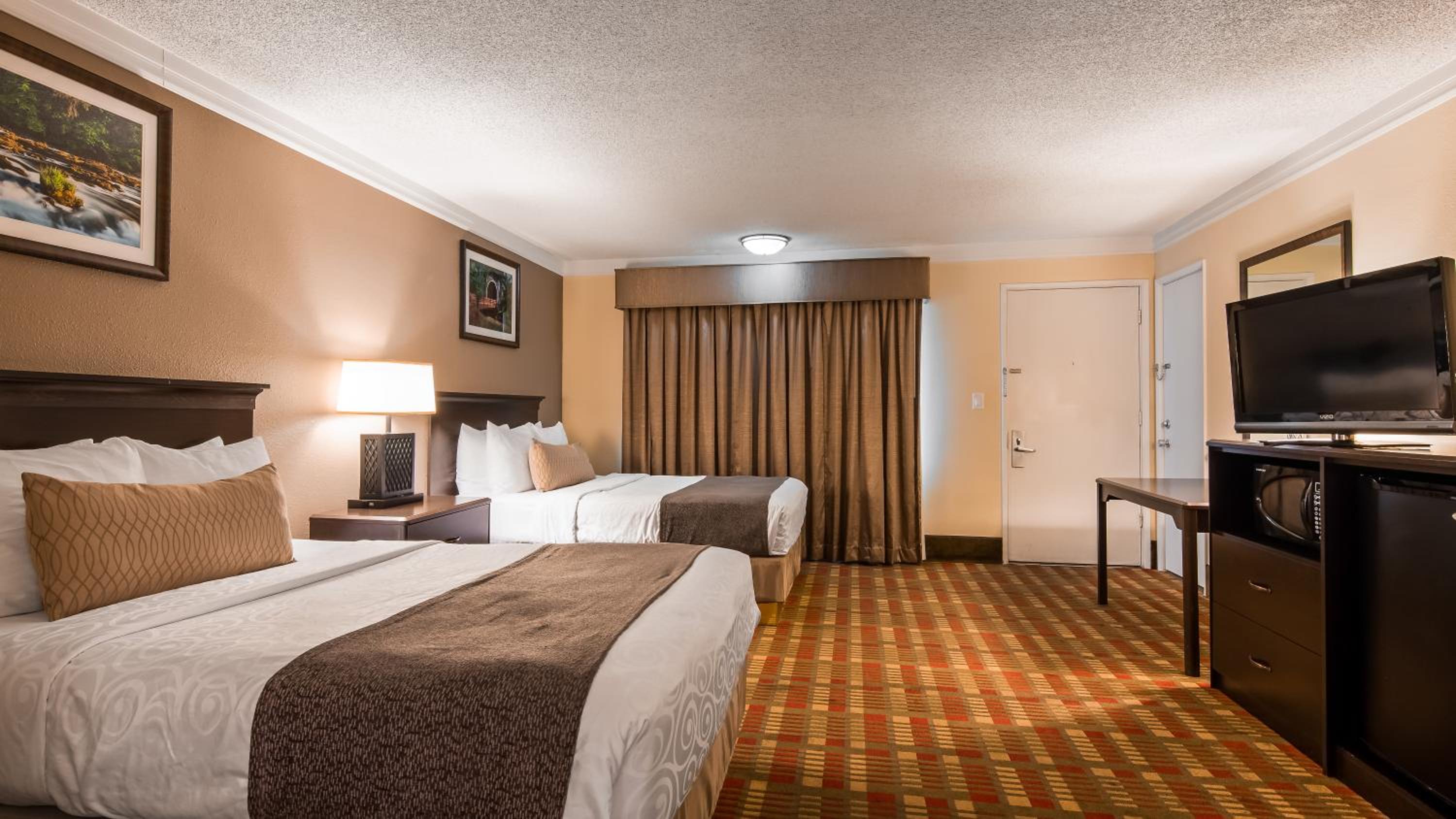 Double Room with Two Double Beds - Photo 3