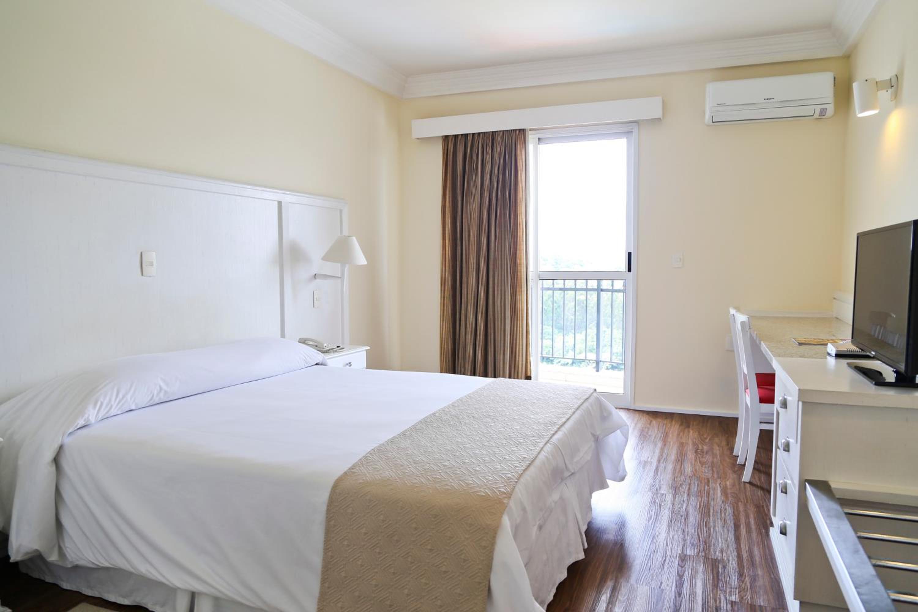 Standard Double Room photo 3