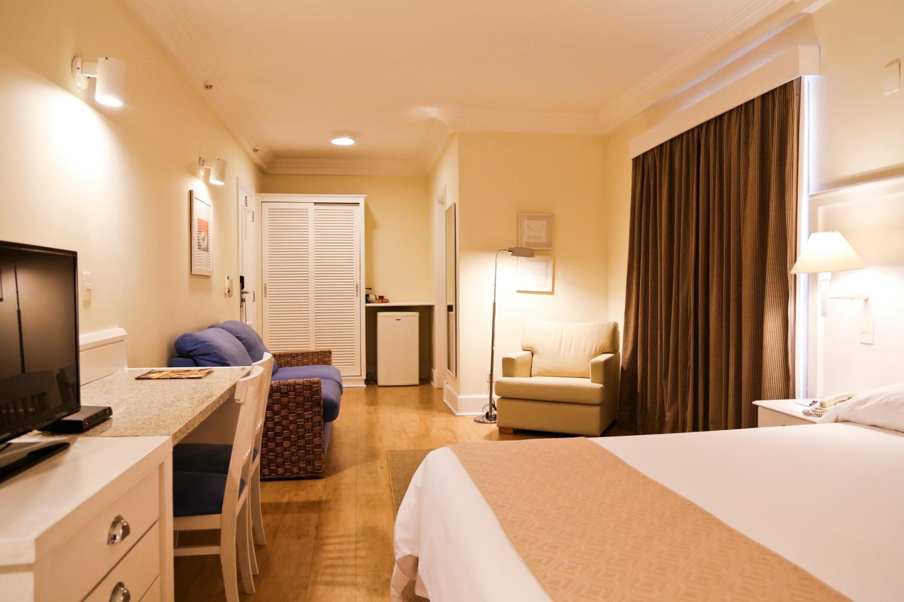 Master Suite - Photo 8
