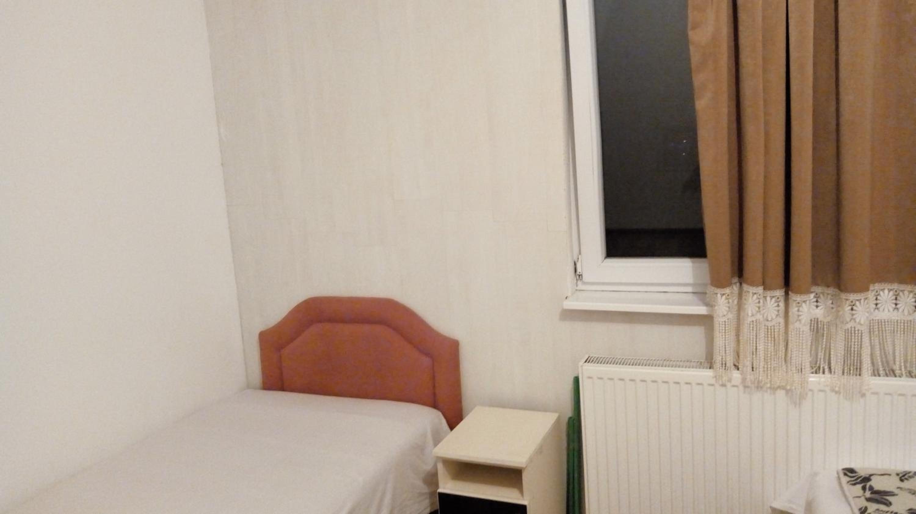 Twin Room With Bathroom