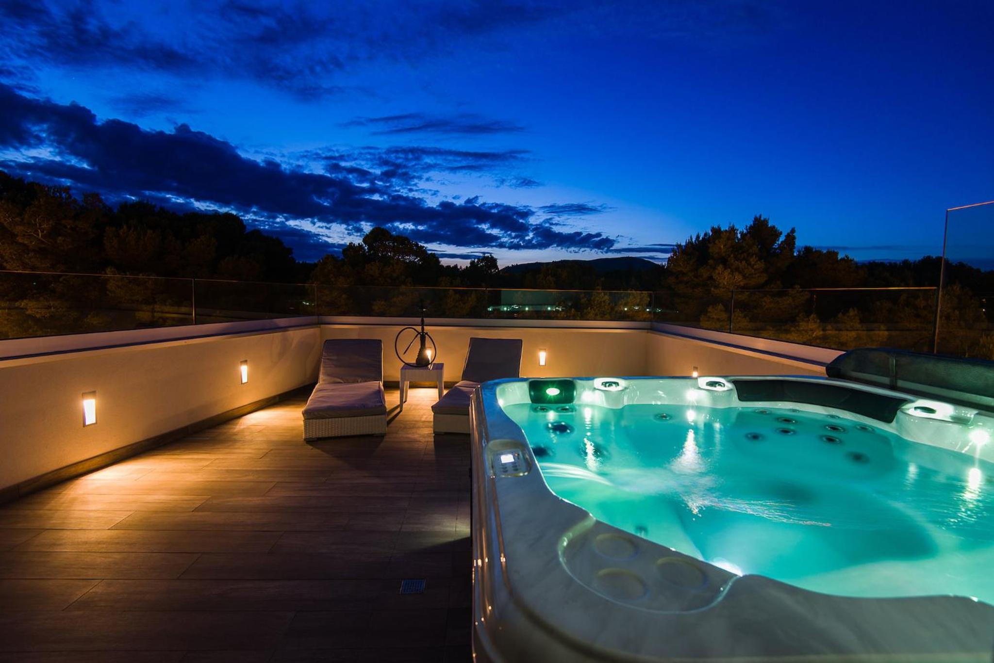 Villa photo 3