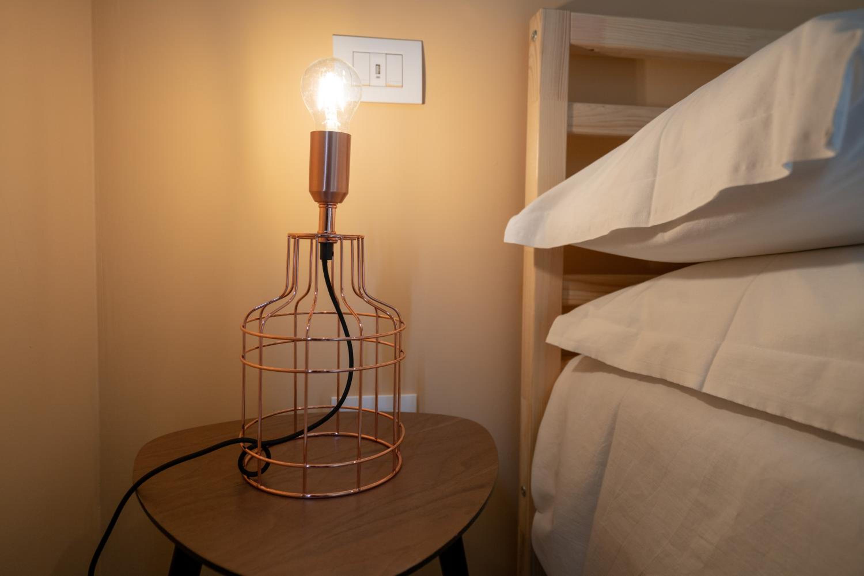 Quadruple Room with Private Bathroom - Photo 5