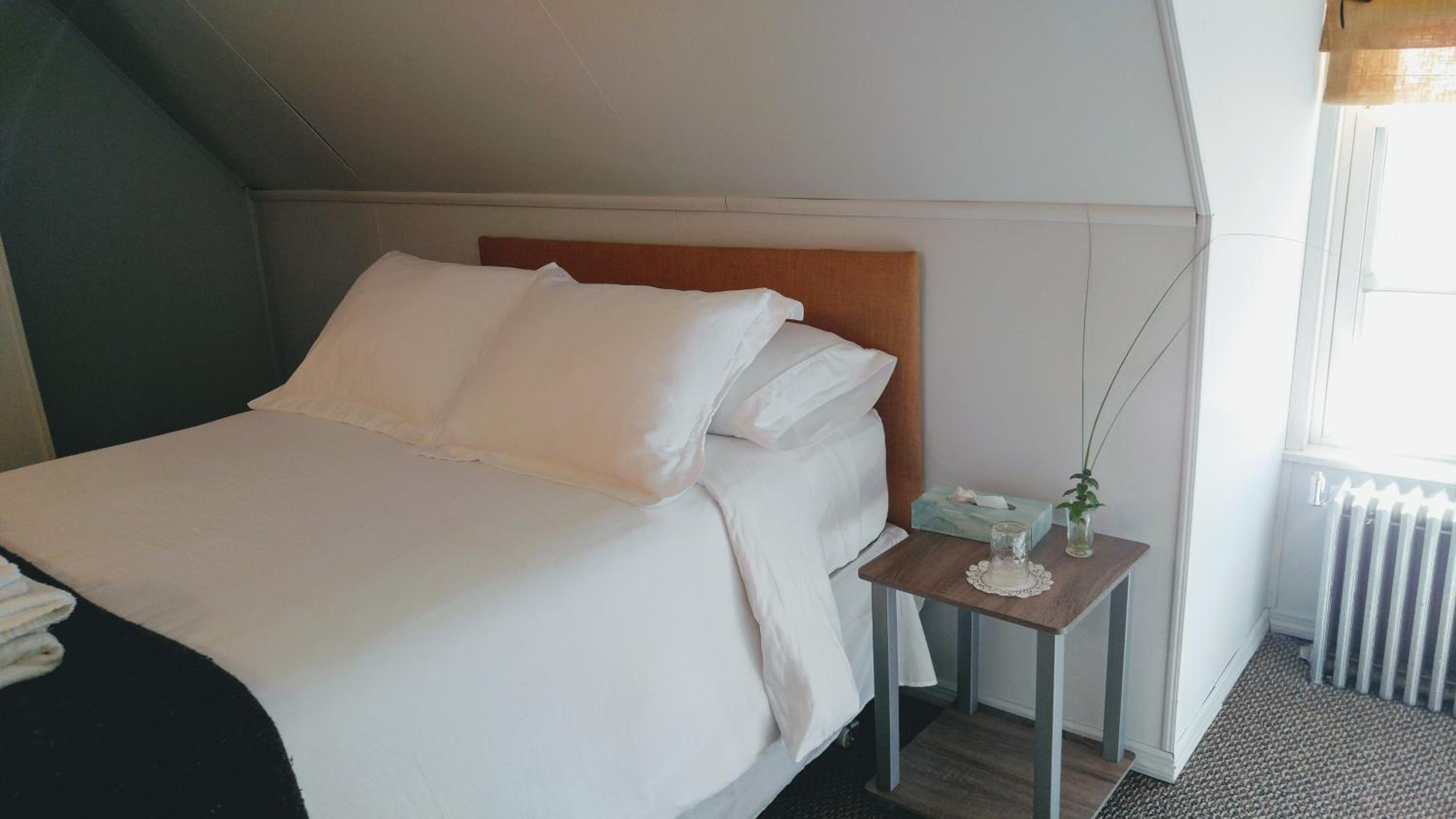 Double Room With One Double Bed photo 2