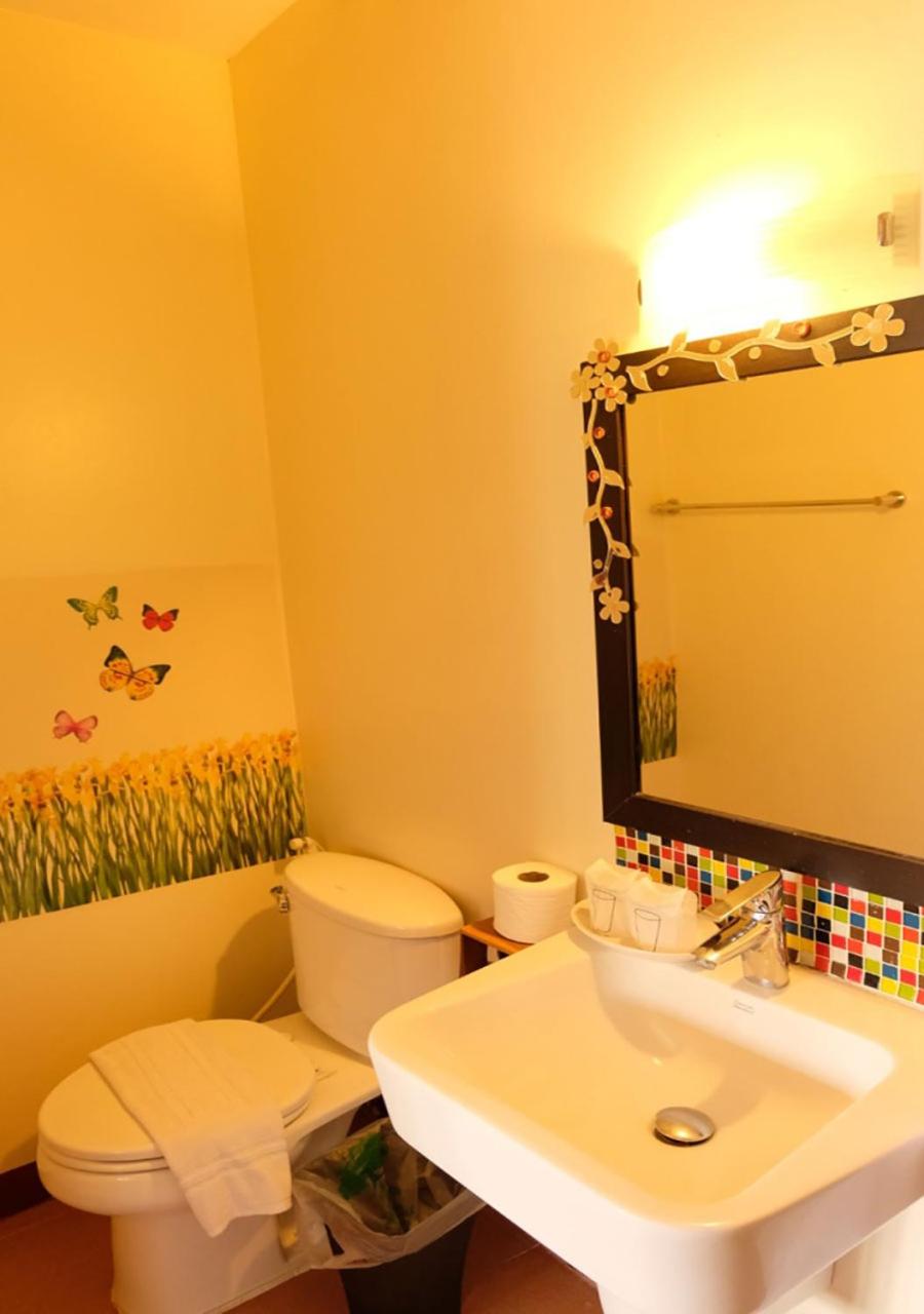 Standard Double or Twin Room - Photo 2