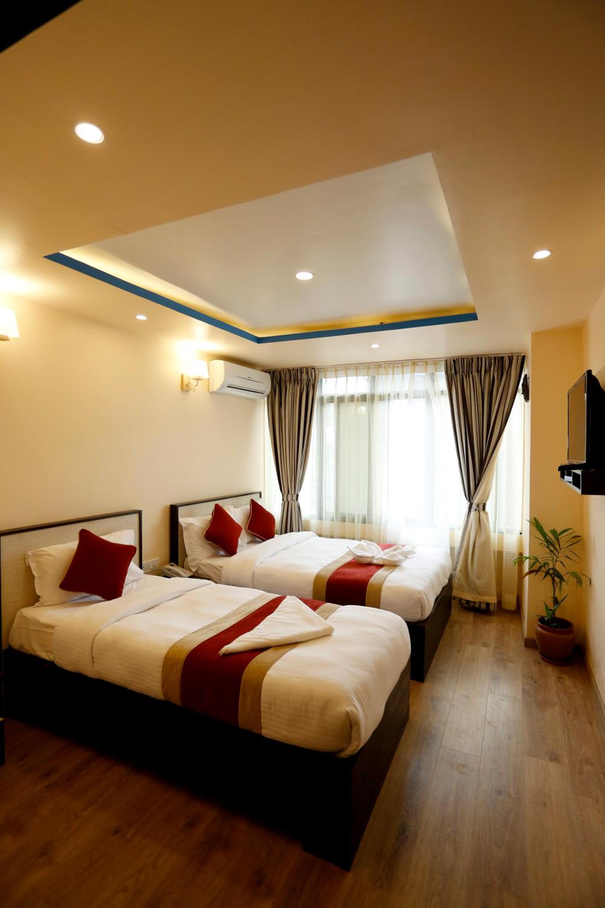 Deluxe Triple Room - Photo 24