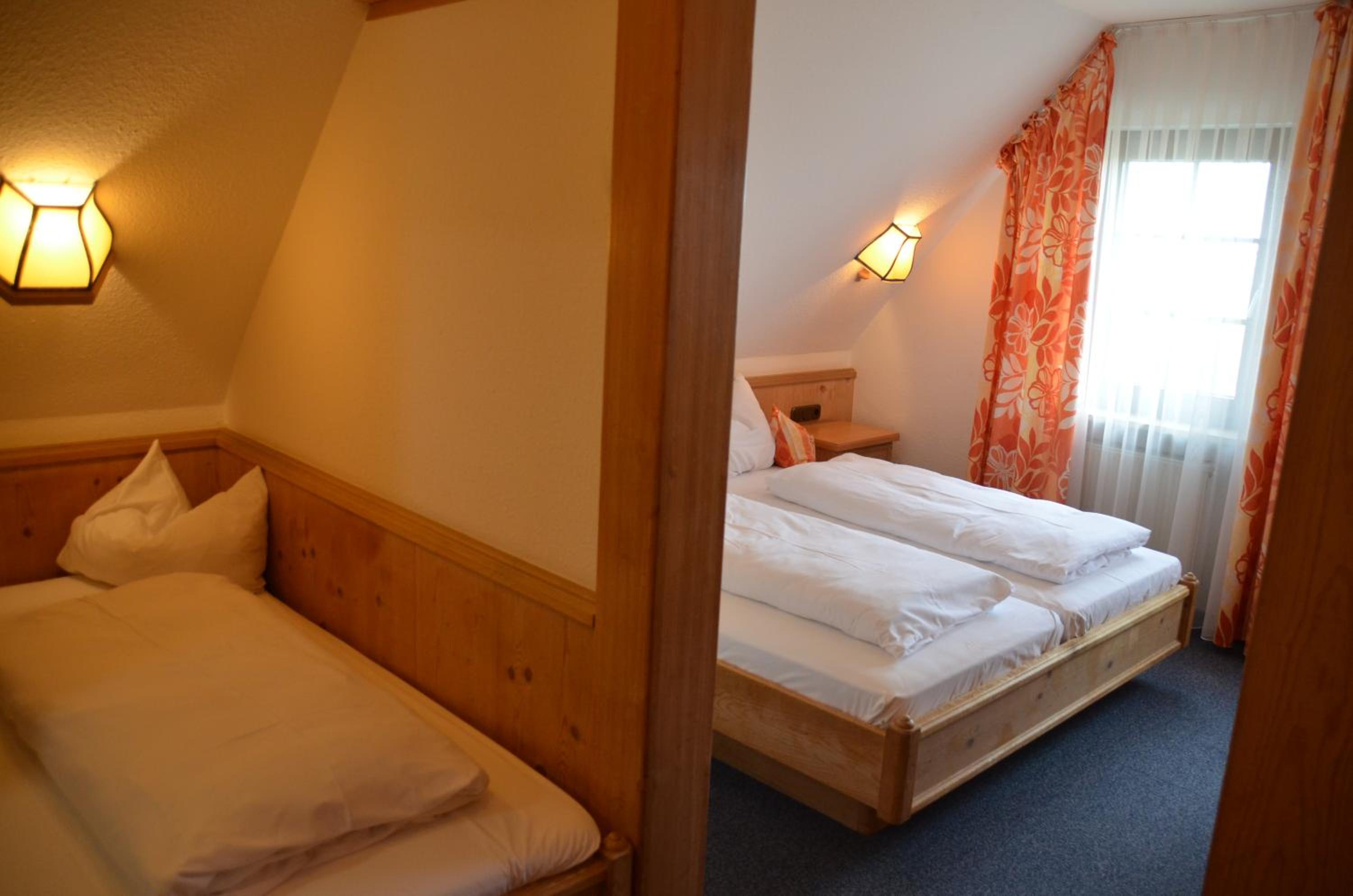 Triple Room photo 2