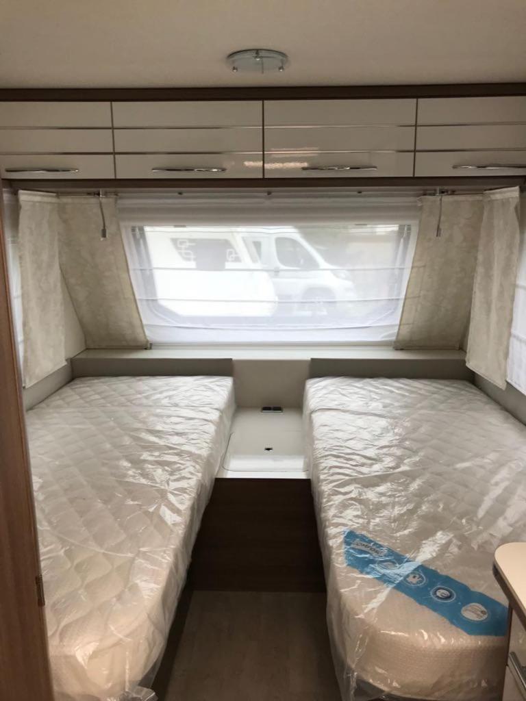 Caravan photo 1