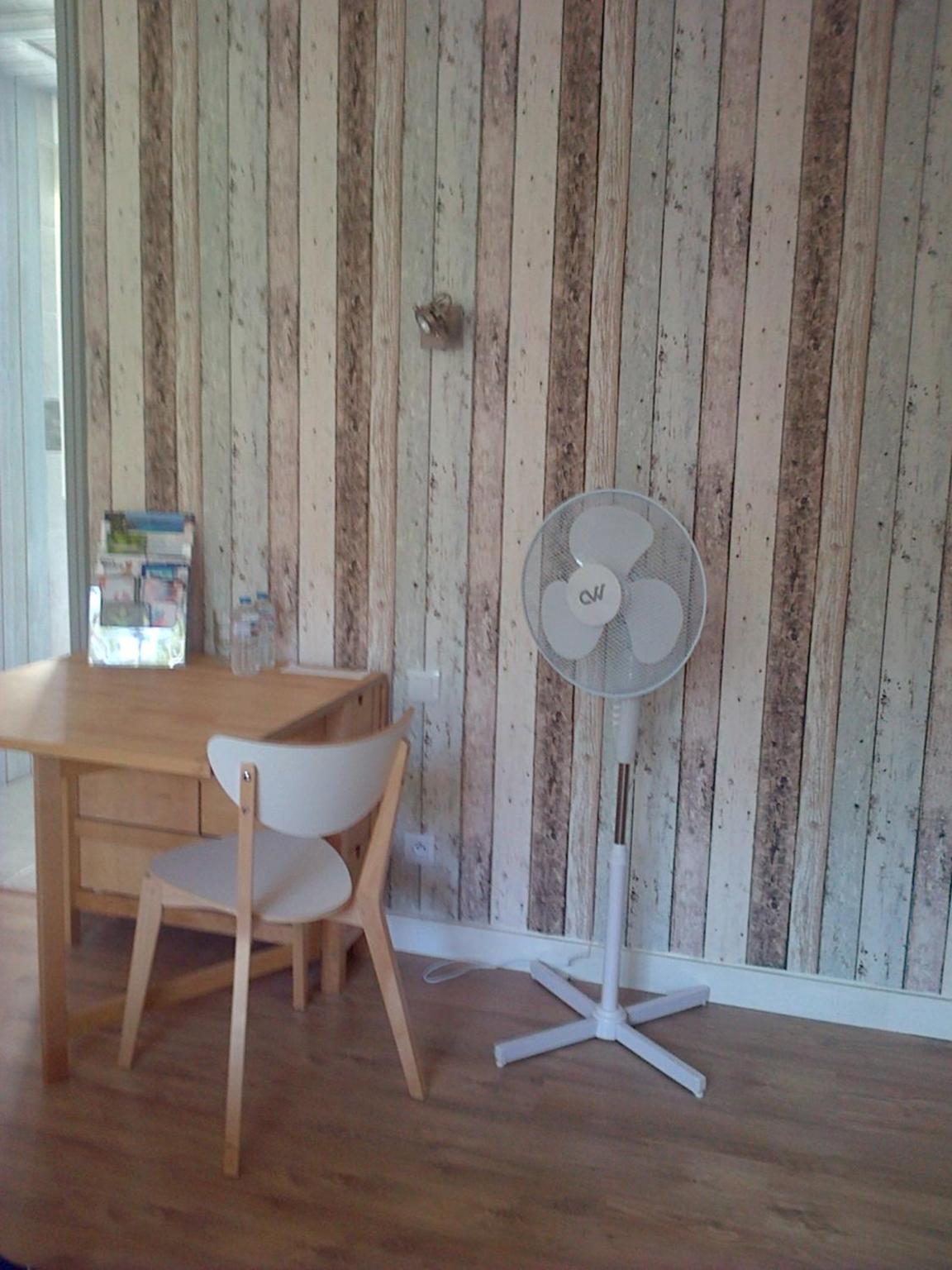 King Suite - Photo 13