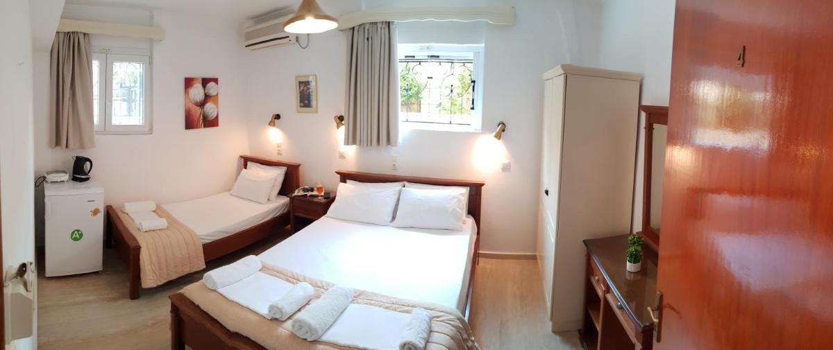 Three-Bedroom Apartment - Semi-Basement photo 2