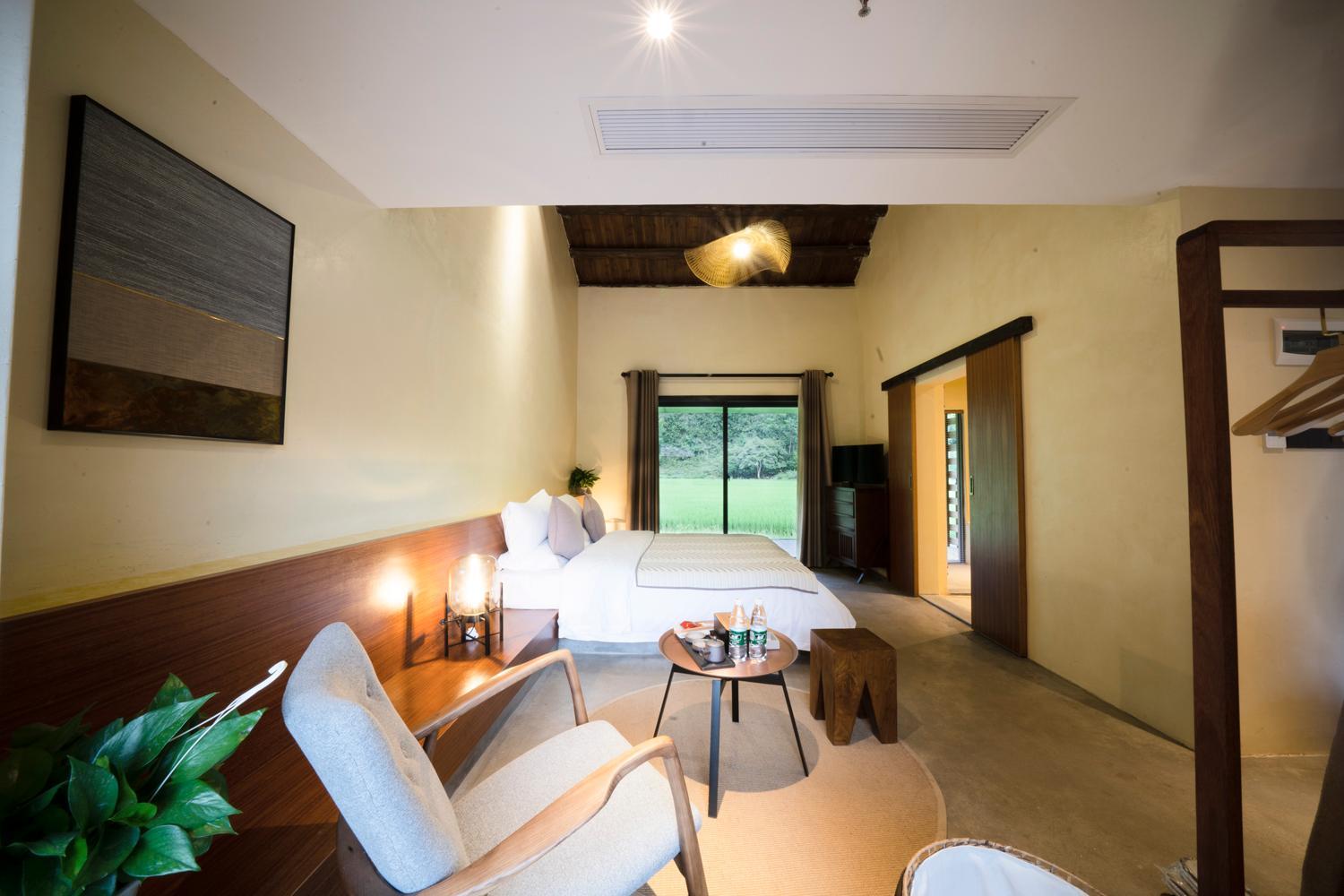 Double Room with Balcony