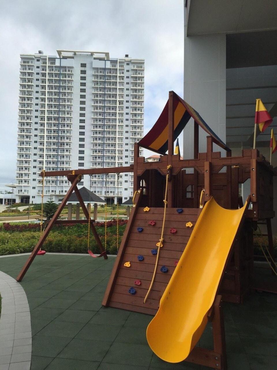 Apartment with Lake View - Photo 36