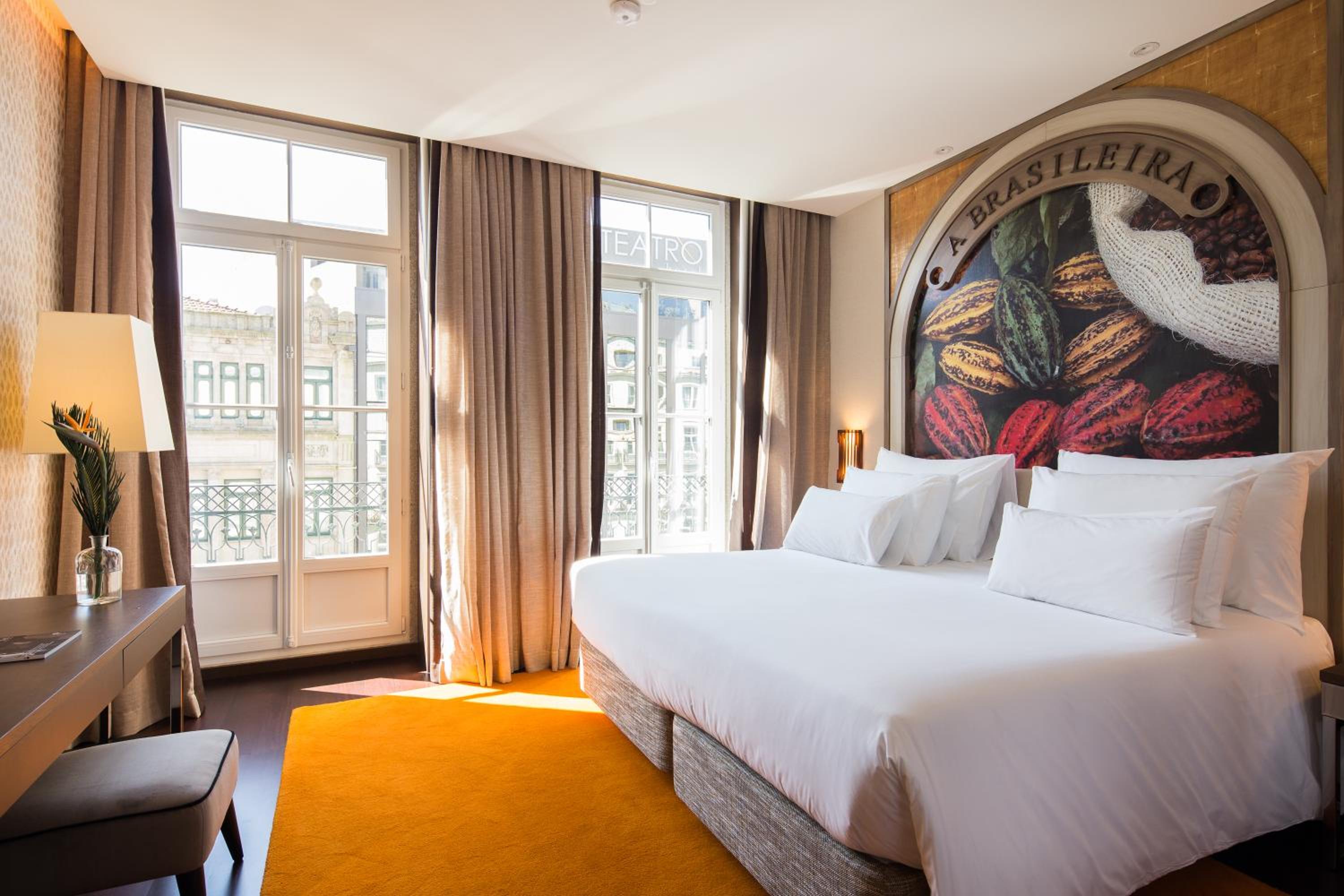 Superior Double or Twin Room thumbnail 6