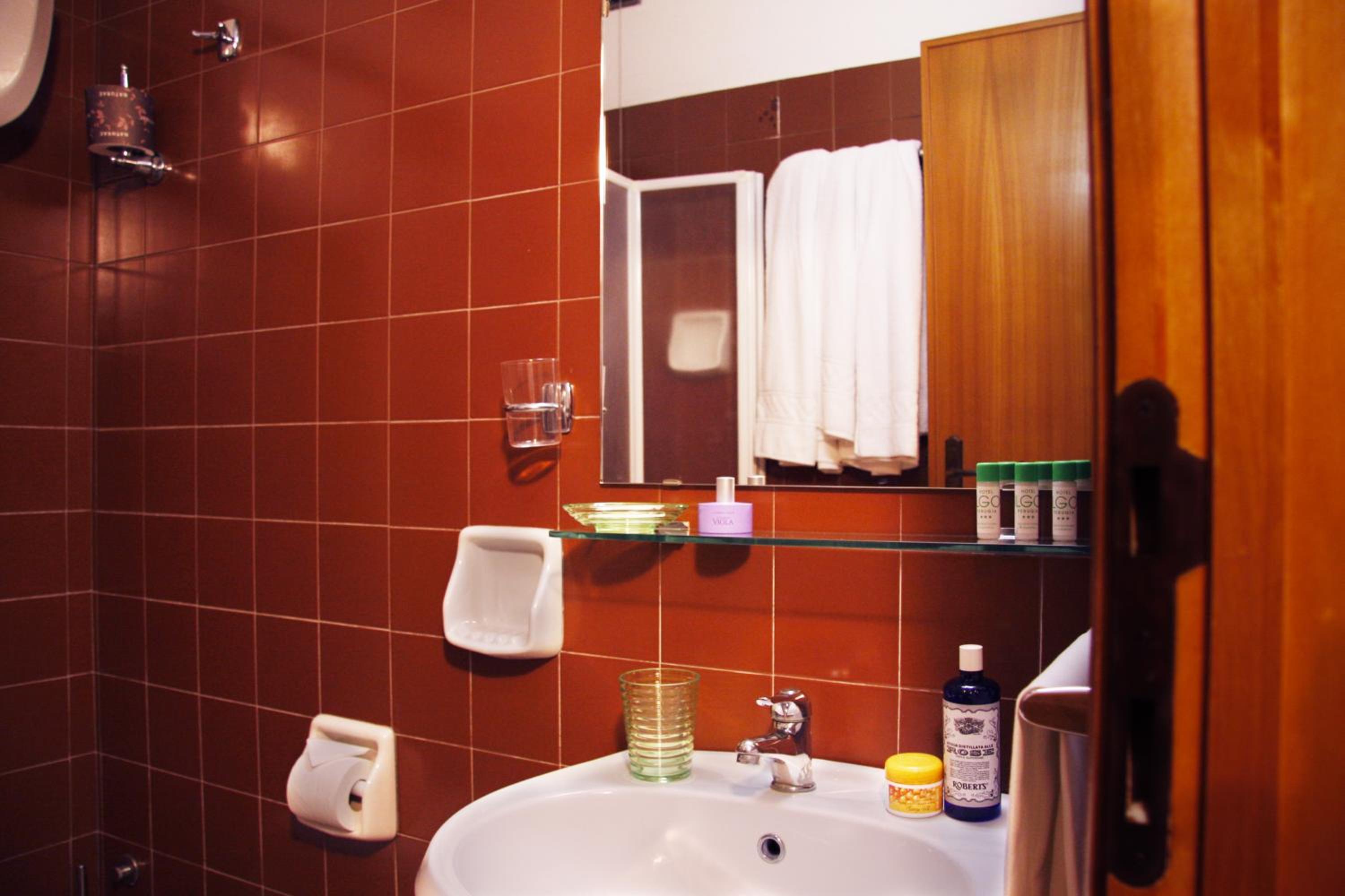 Triple Room - Photo 5