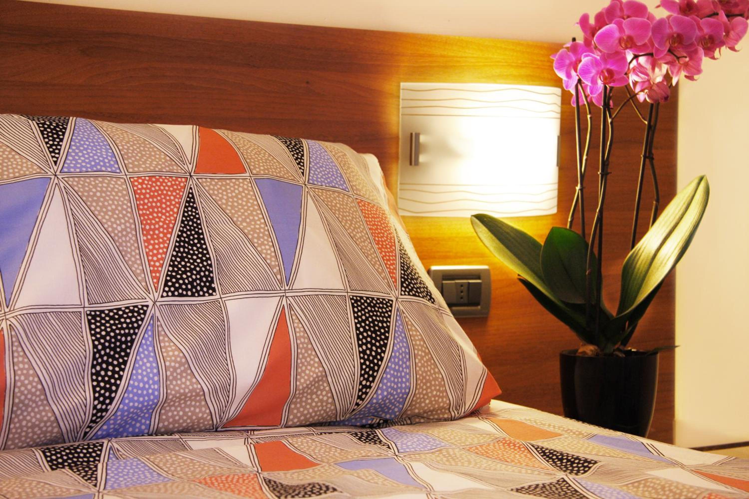 Double or Twin Room - Photo 6