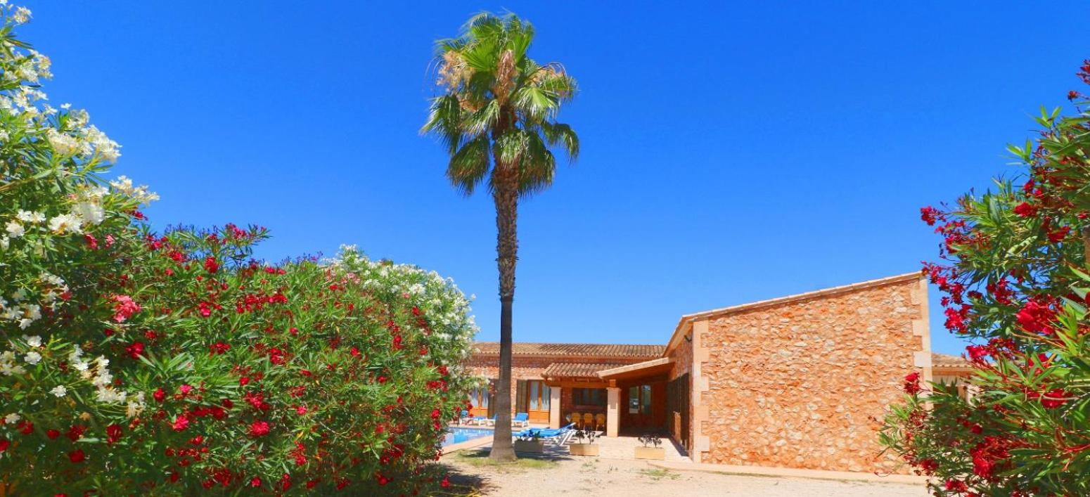 Villa with Private Pool photo 2