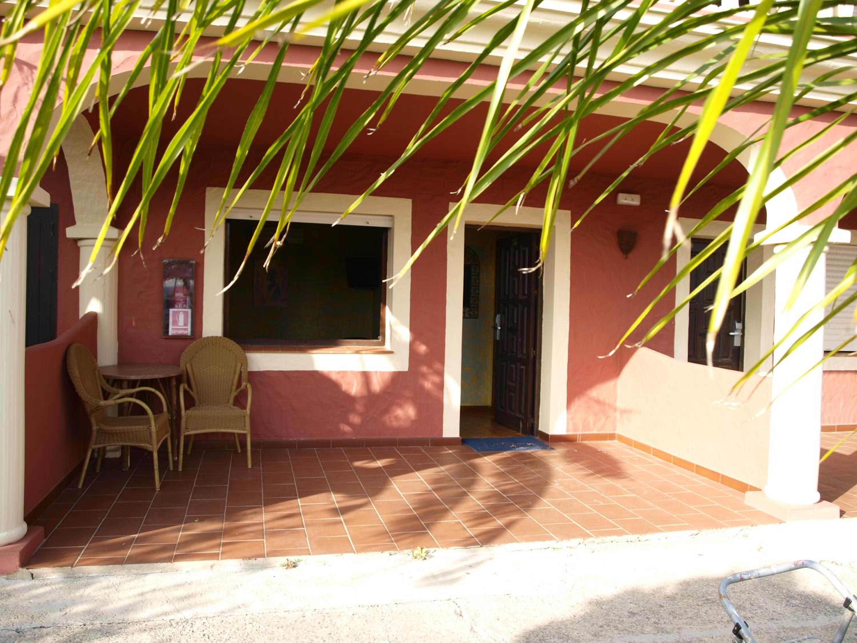 Twin Room with Terrace photo 2