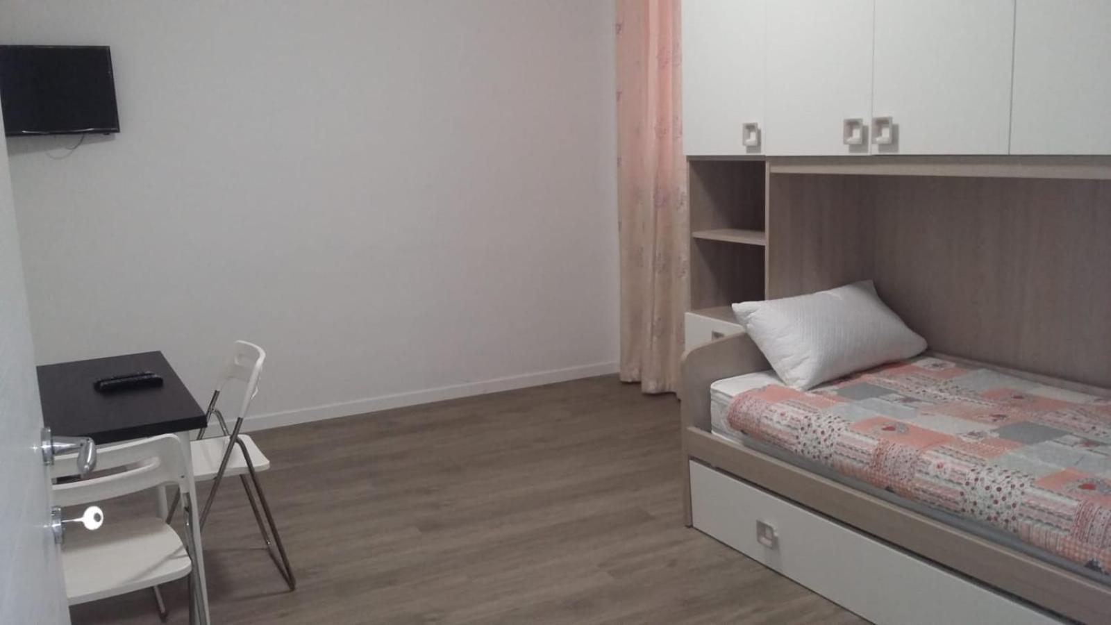 Classic Triple Room photo 2