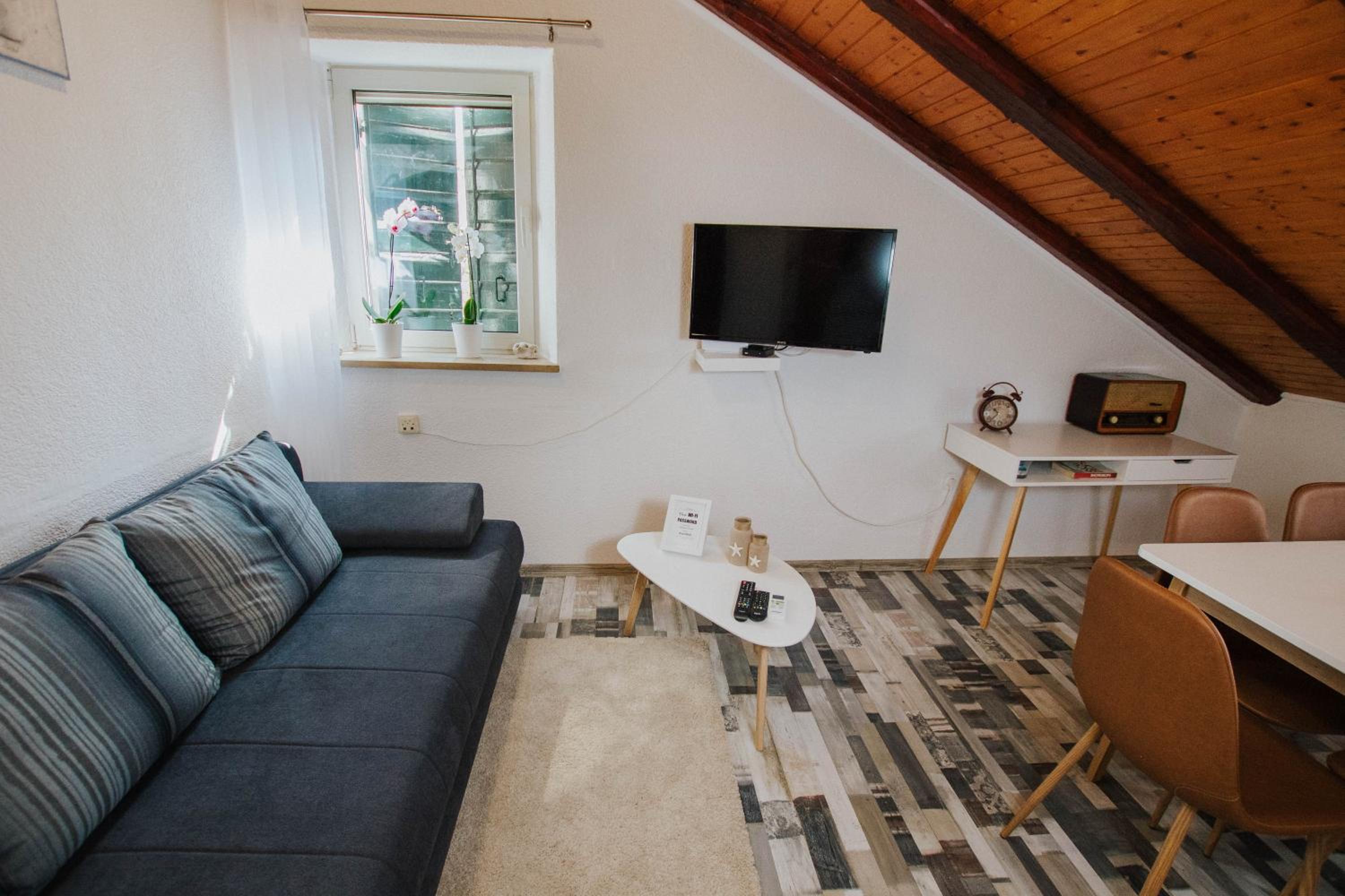 Loft - Photo 4
