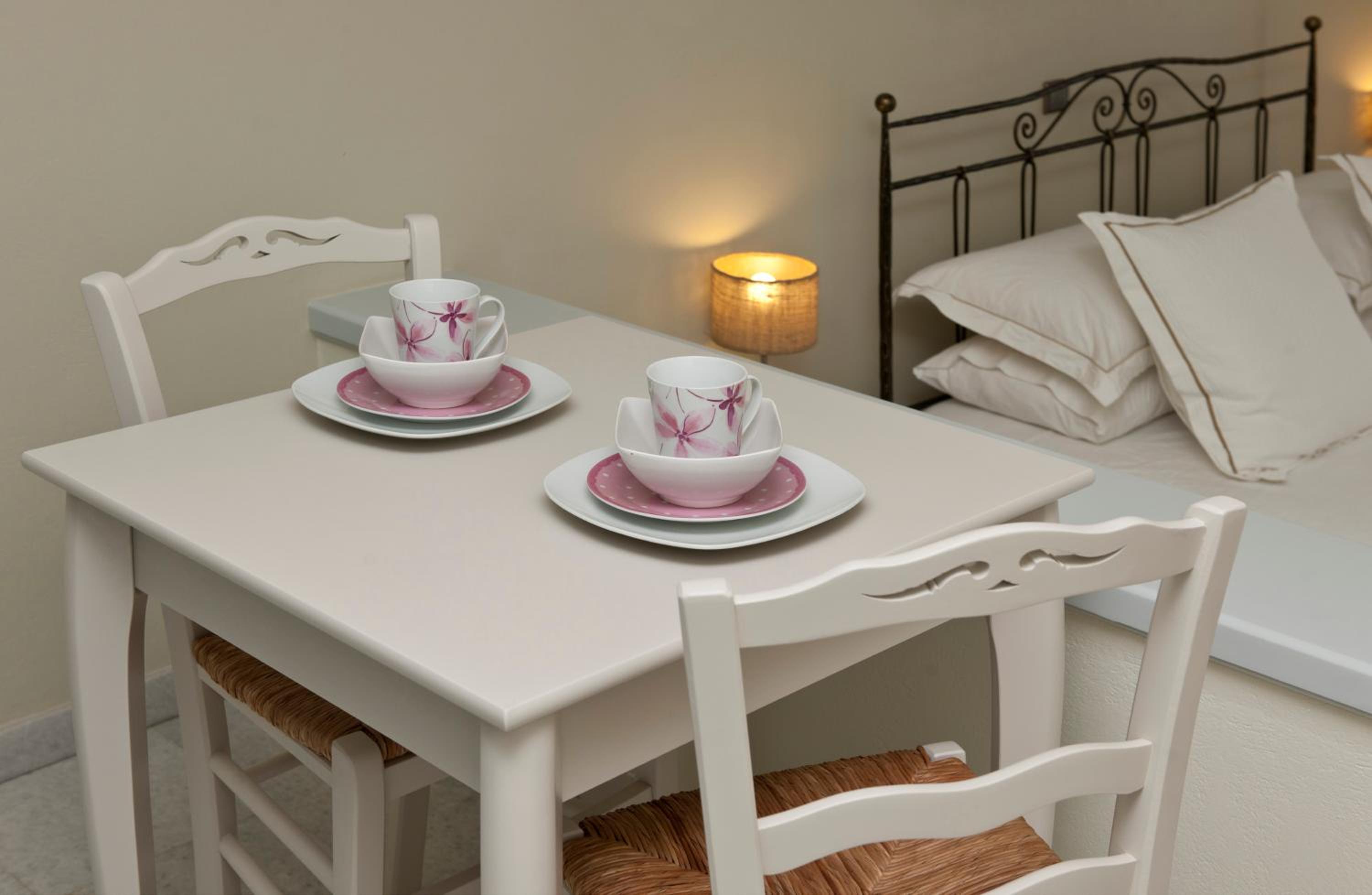 One-Bedroom Apartment - Photo 22