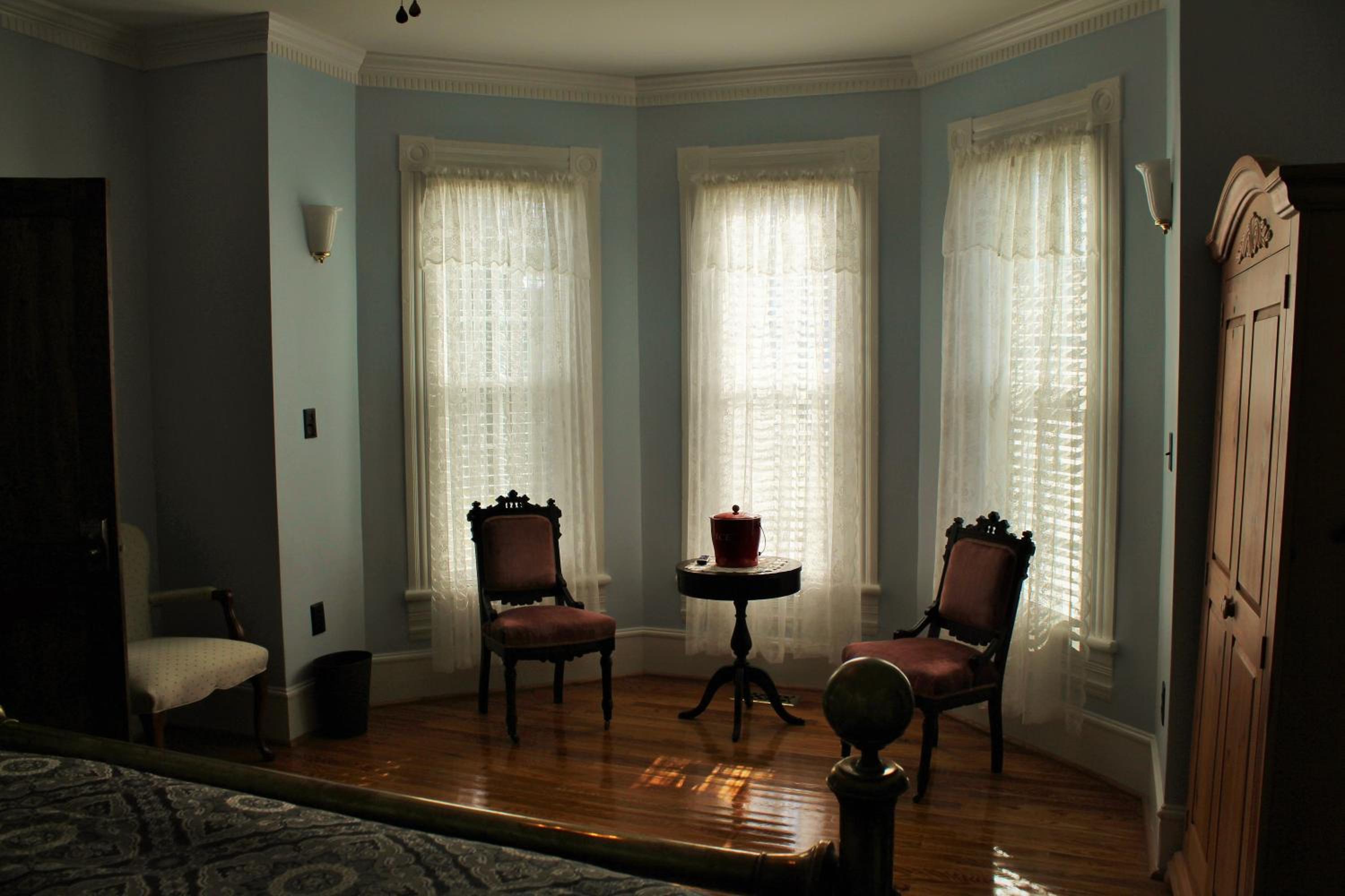 Superior Queen Room - Blue Ridge - Photo 2