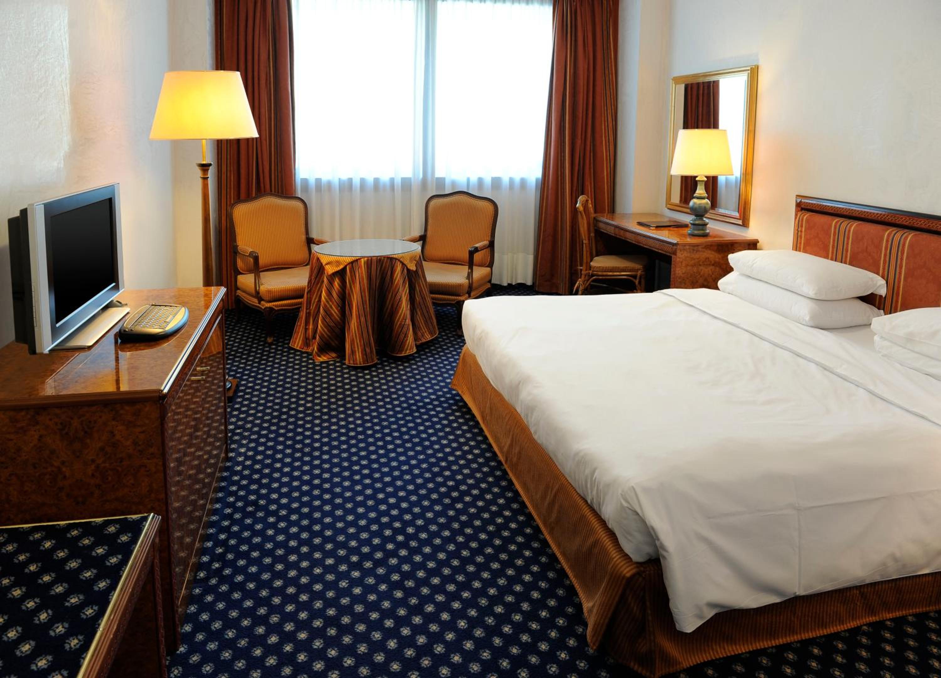Superior Double Room - Photo 1