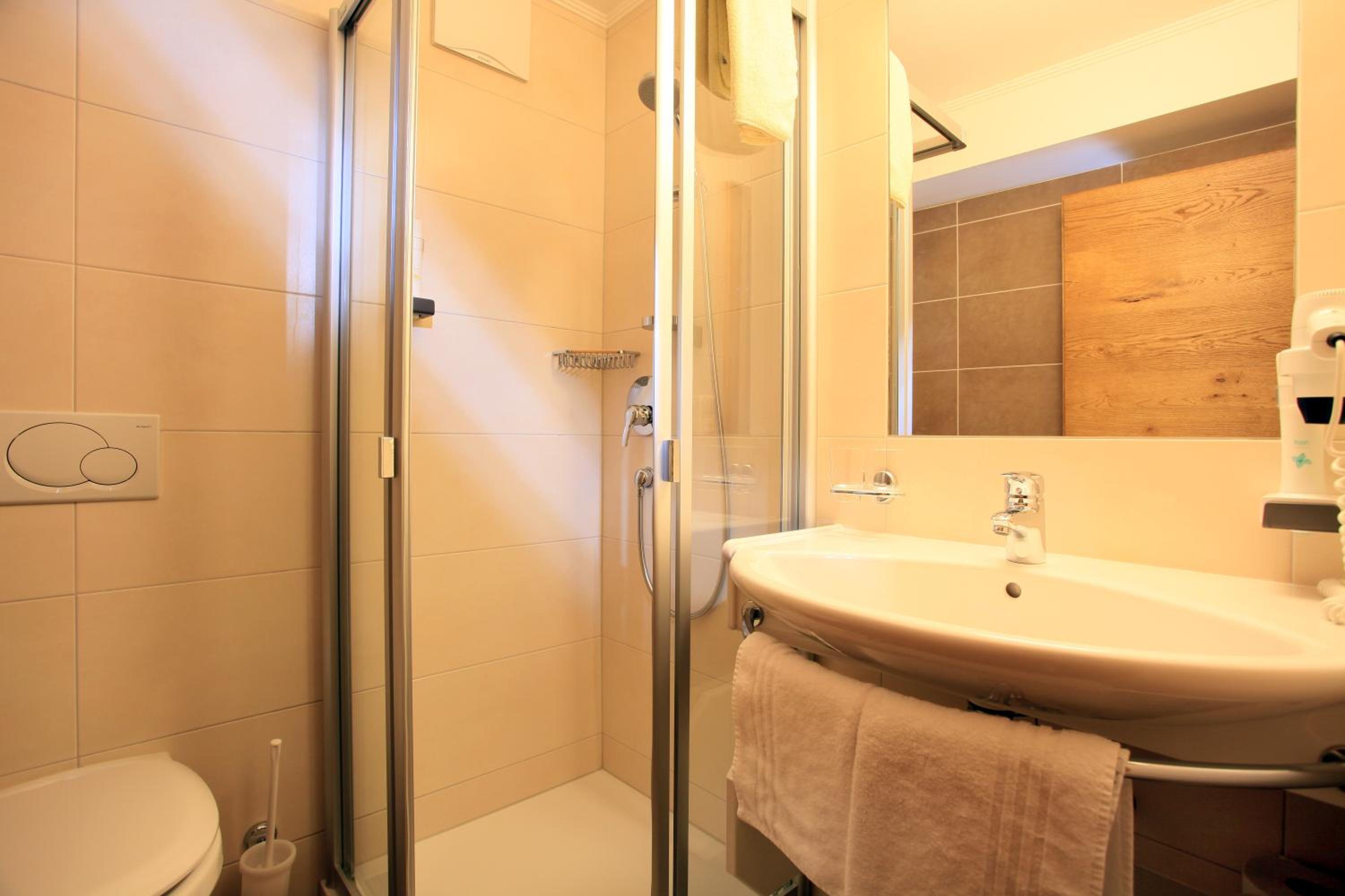 Comfort Double Room - Photo 13