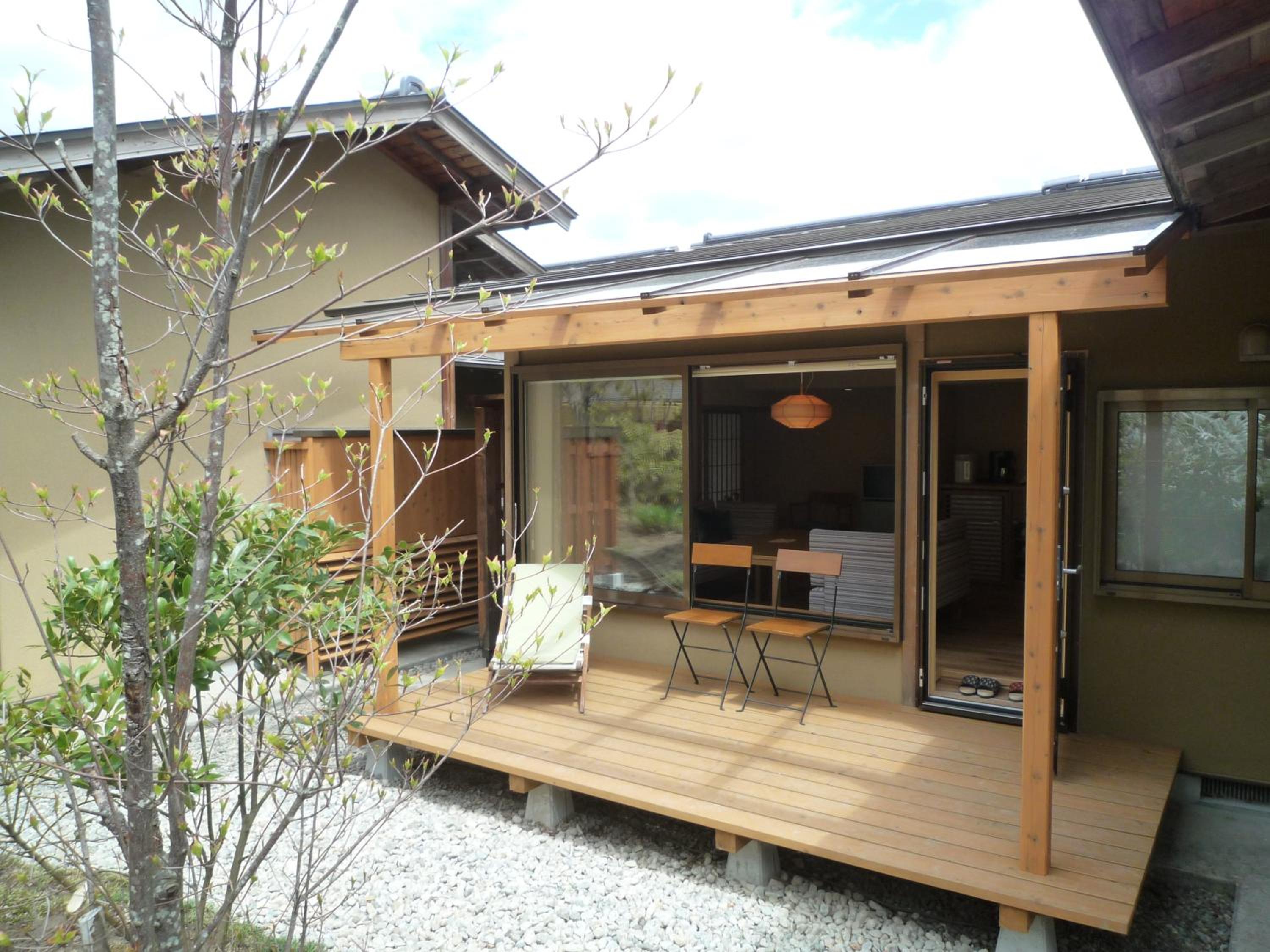 Suite with Tatatmi Area and Balcony - E3 photo 3