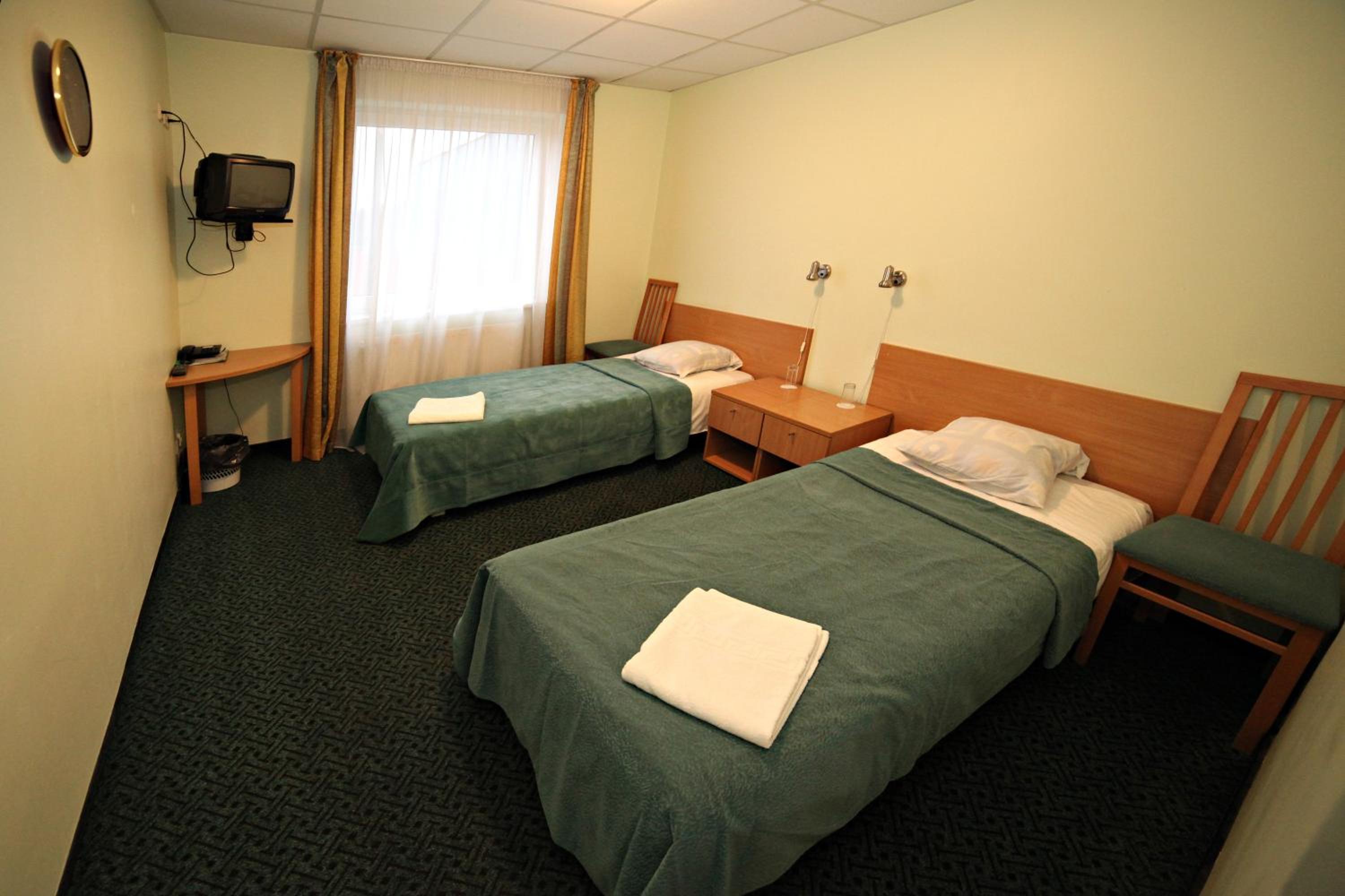 Quadruple Room - Photo 1