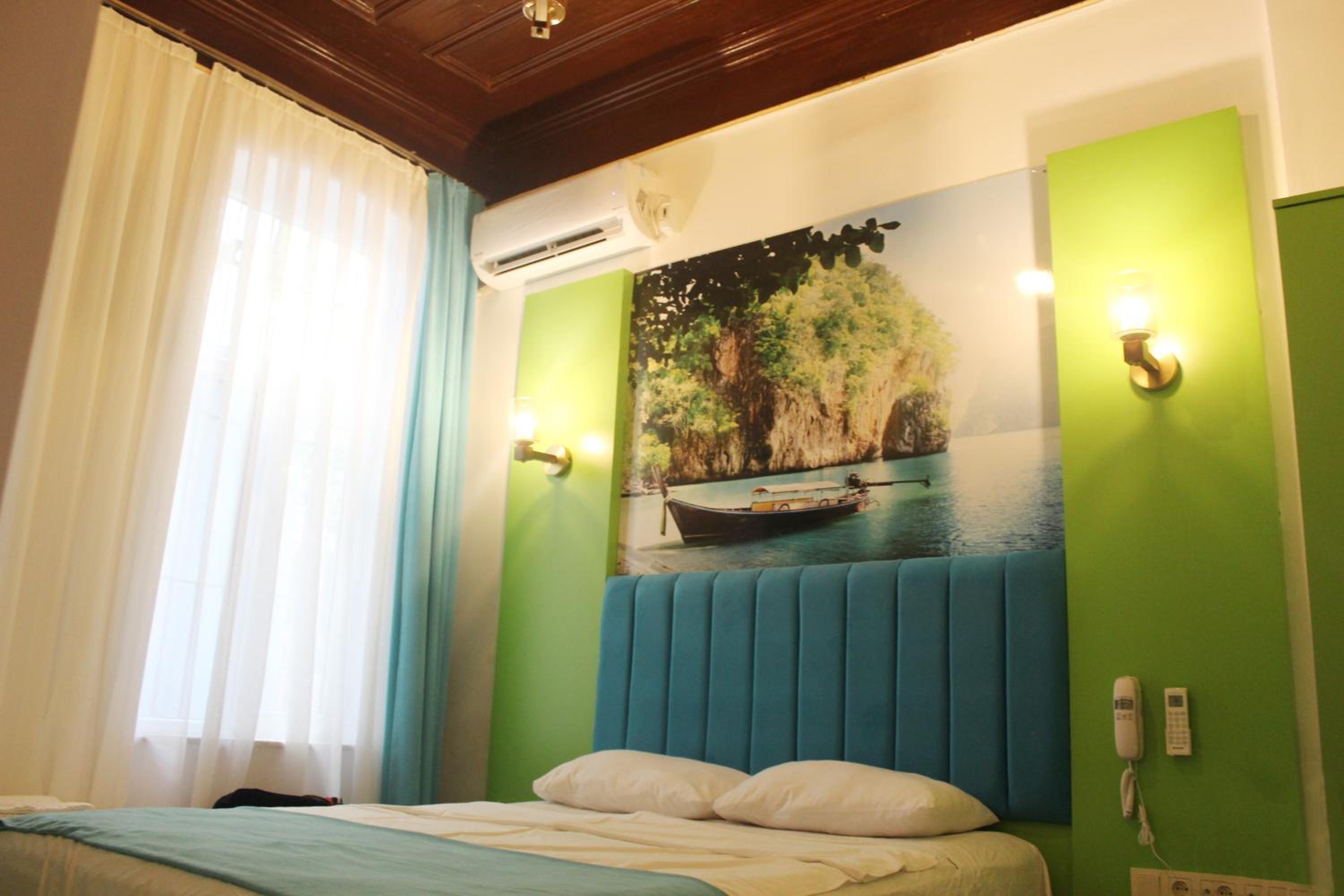 Standard Double Room photo 3