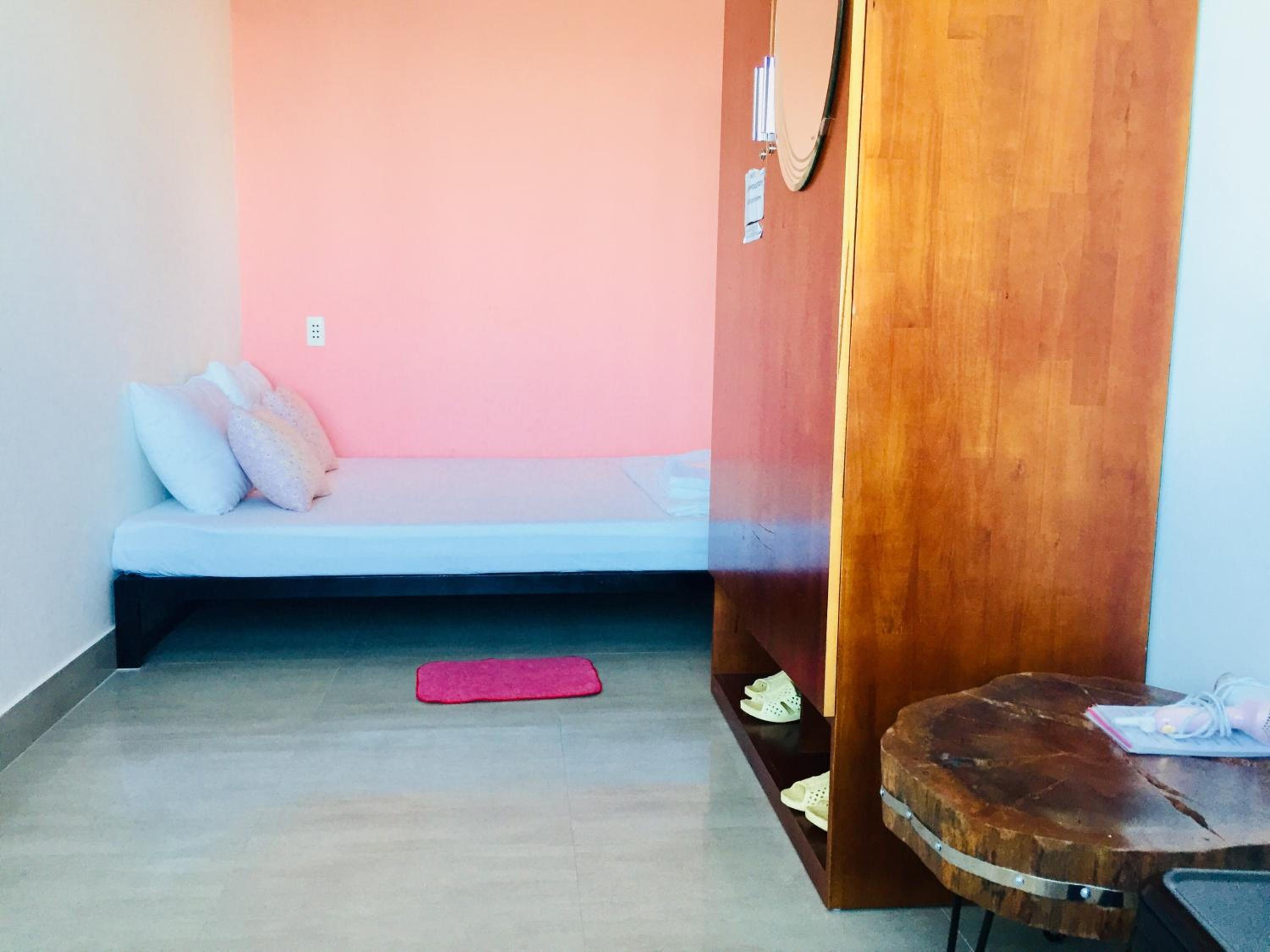 Double Room with Private External Bathroom photo 2