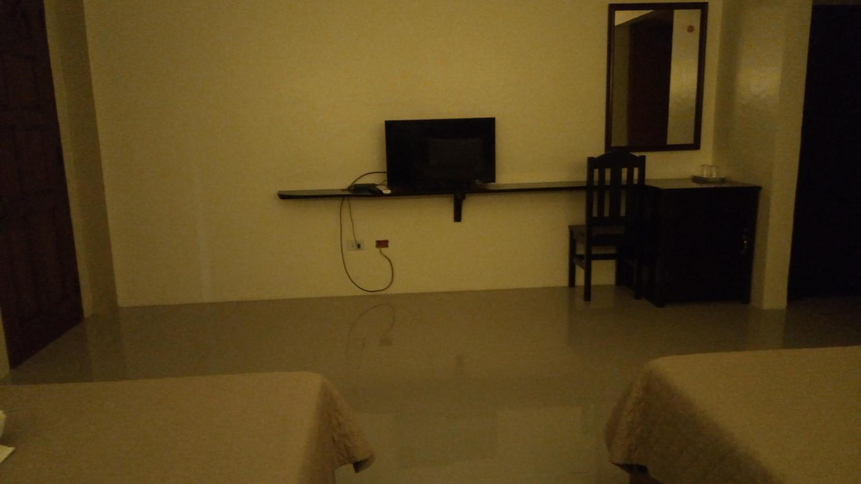Deluxe Double or Twin Room - Photo 4