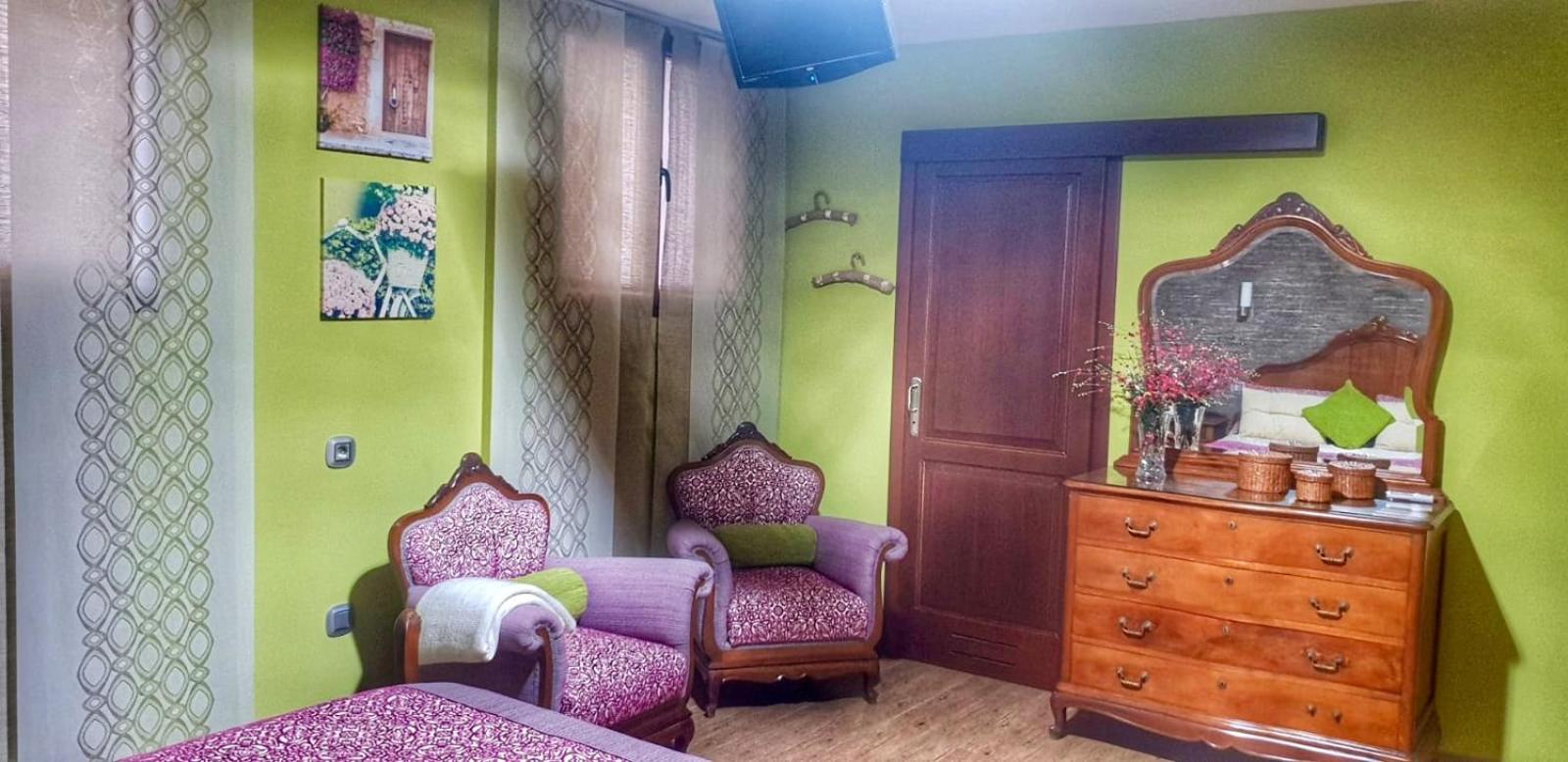 Casa de cuatro habitaciones