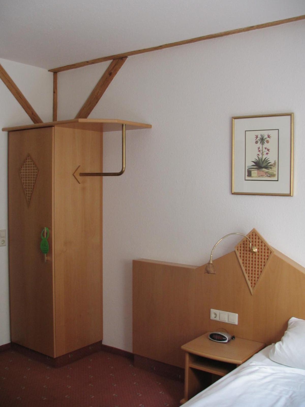 Double Room - Photo 5