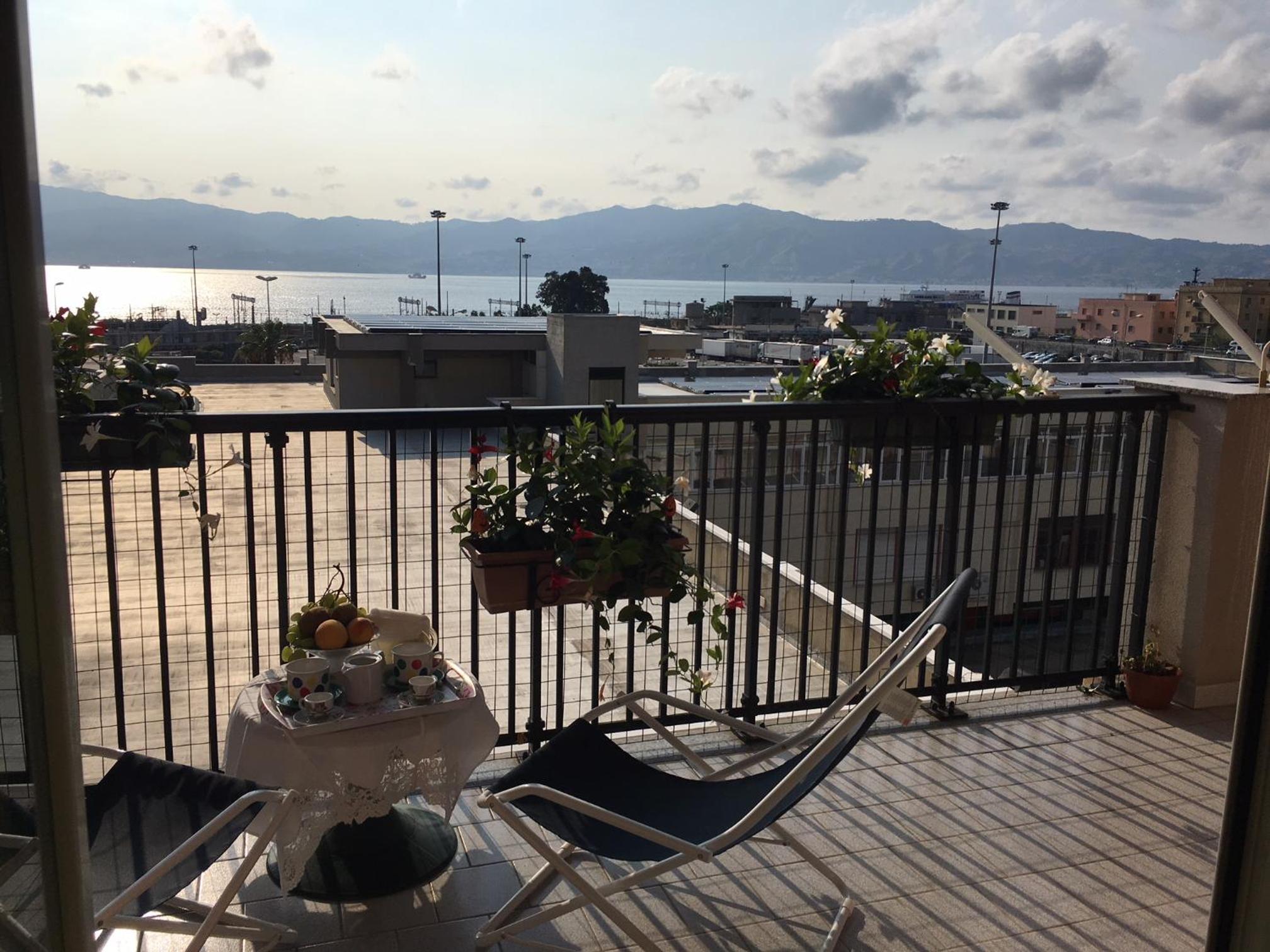 Superior Triple Room with Sea View - Photo 2