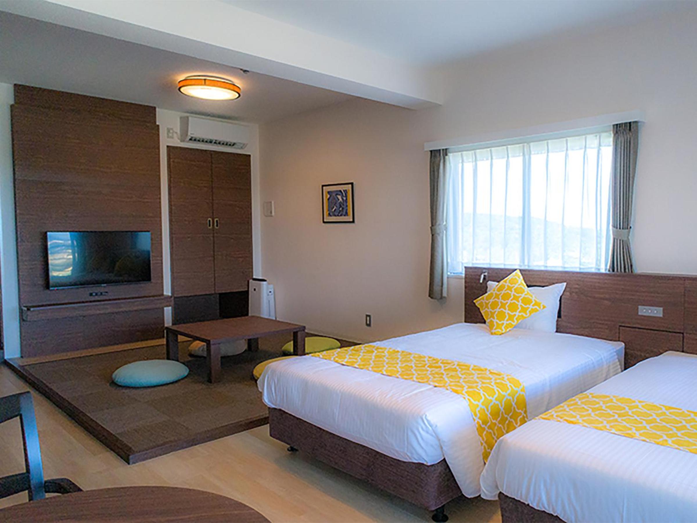 Standard Twin Room with Sea View photo 3