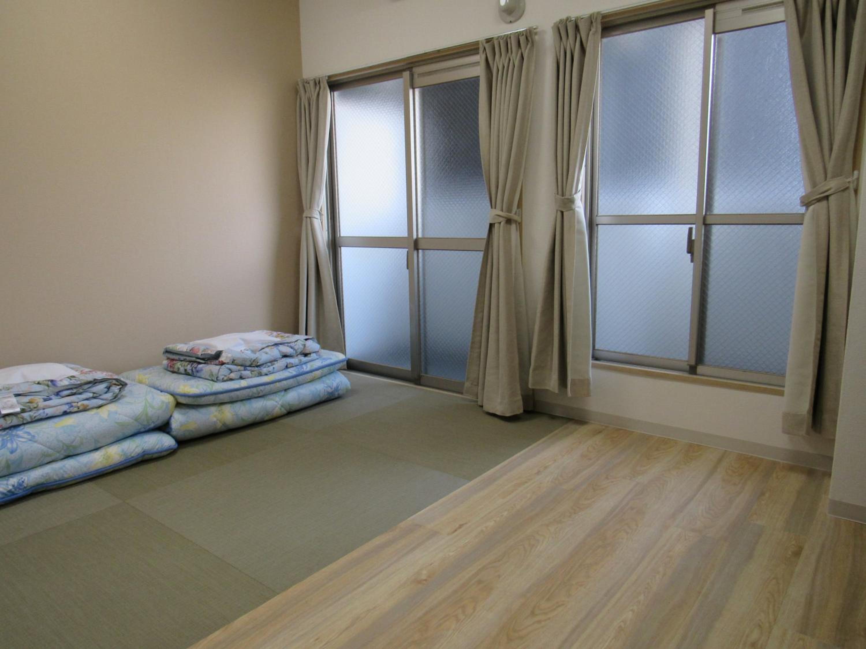 Family Room - Photo 2