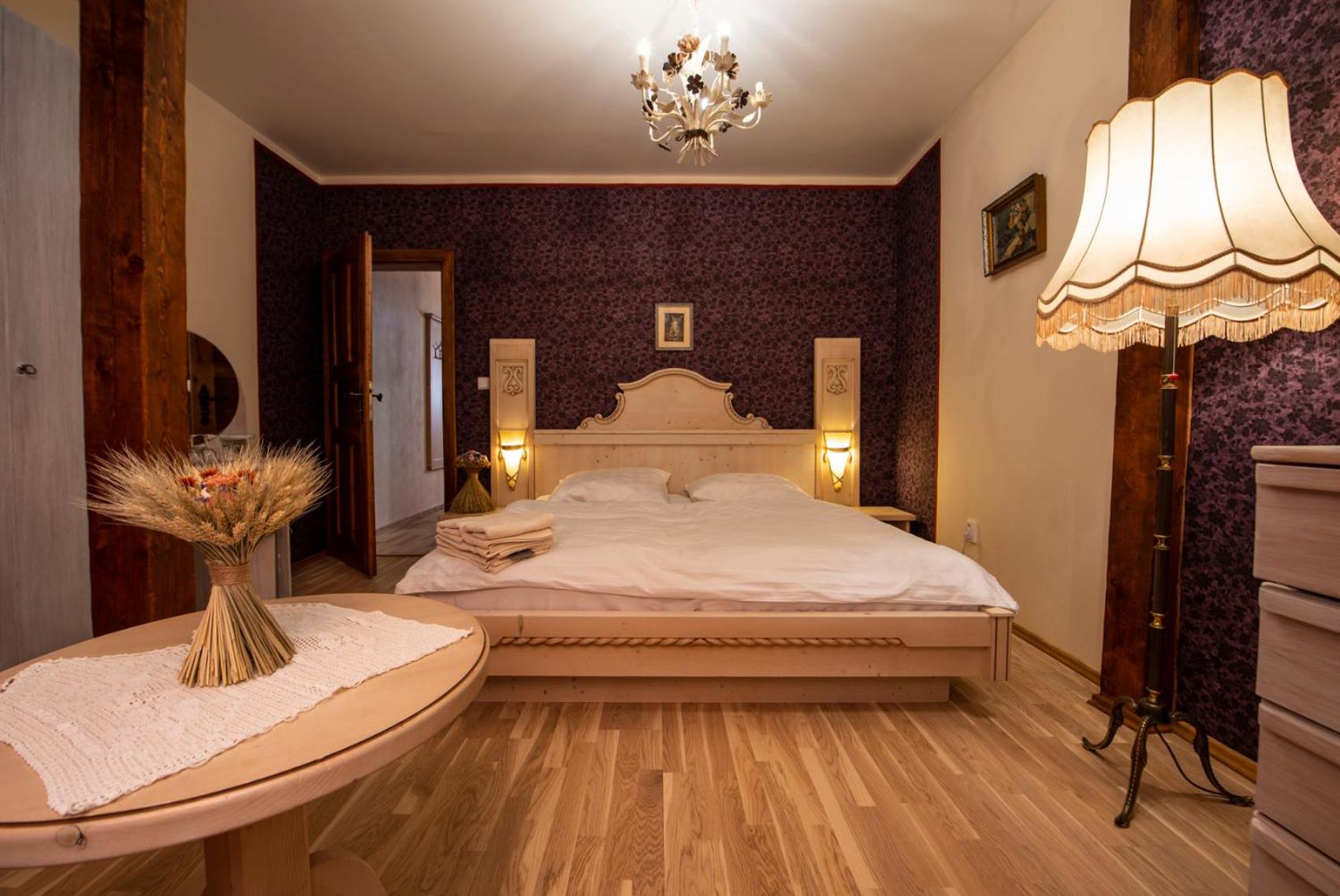 Quadruple Room with Private Bathroom - Photo 5