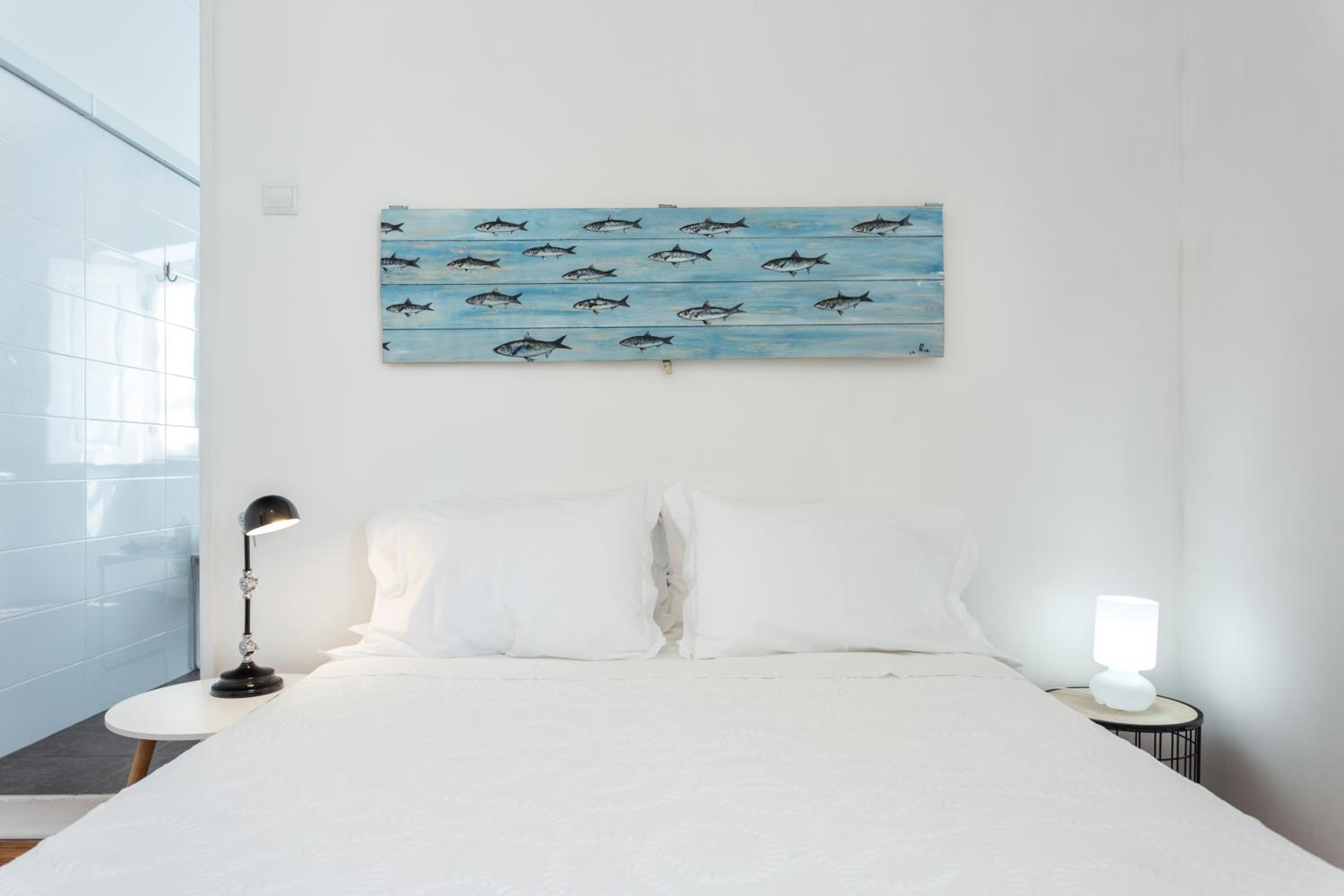 Double Room with River View and Private Bathroom - Photo 7
