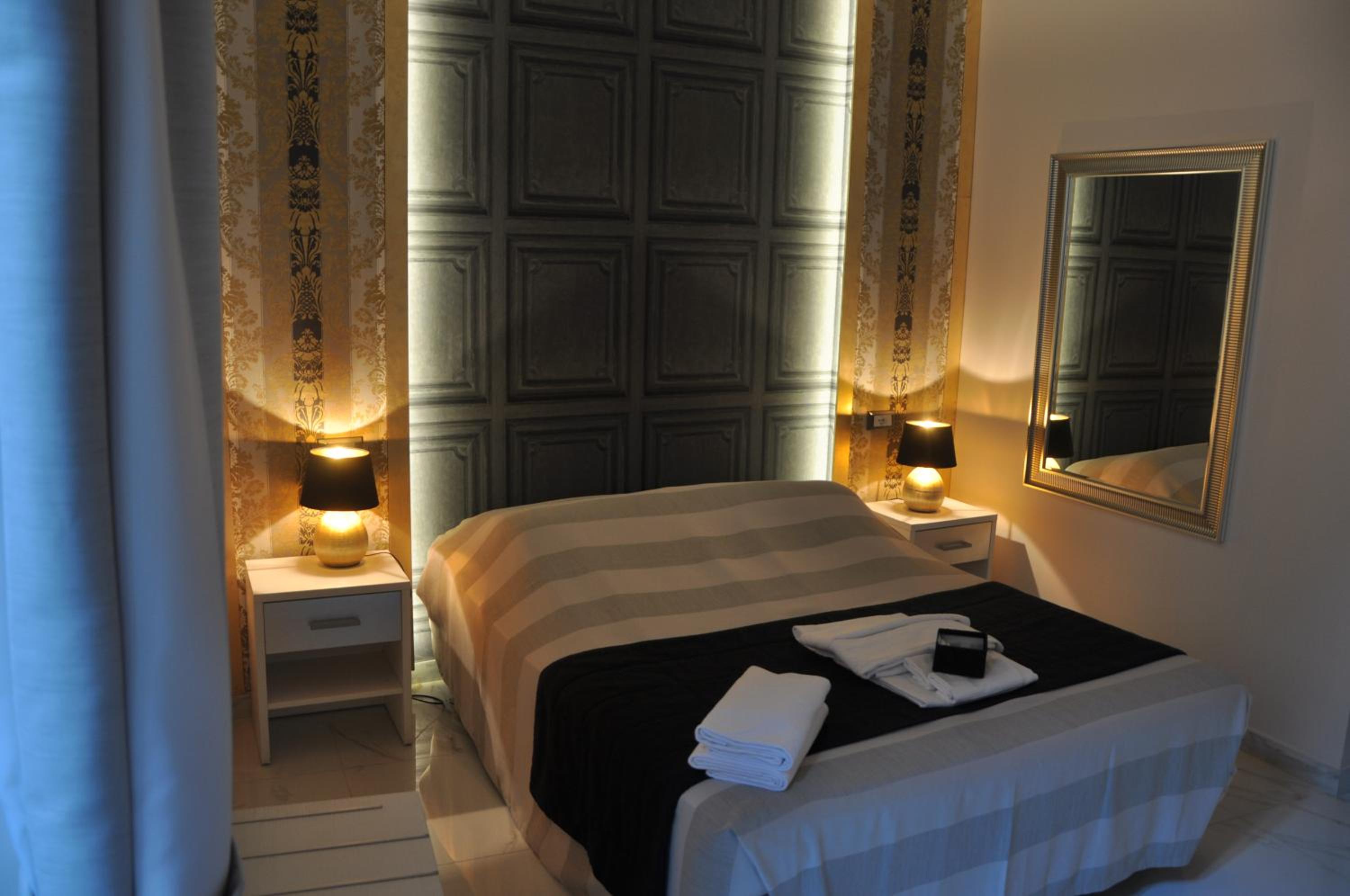 Suite with Whirlpool photo 3