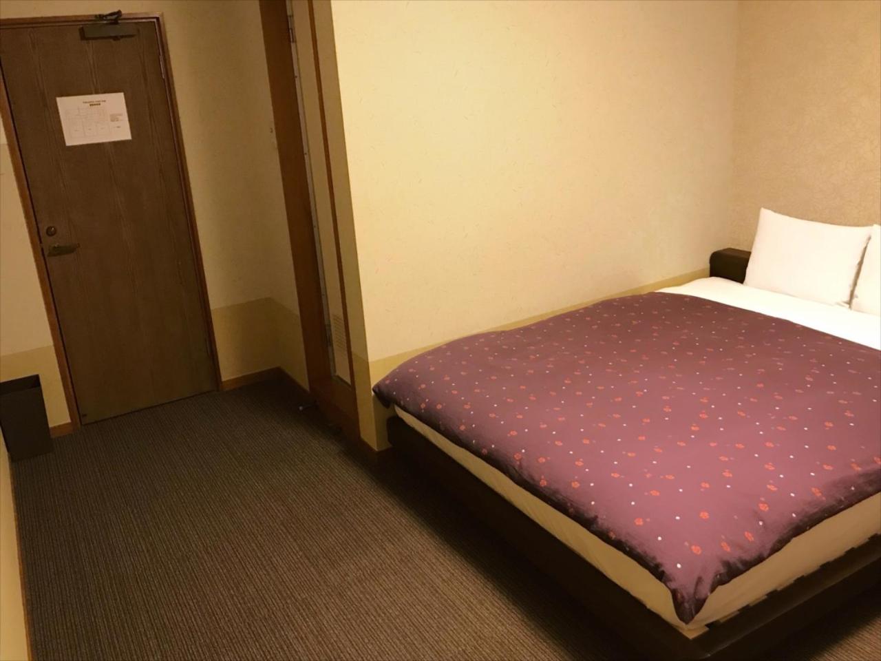 Deluxe Double Room with Private Bathroom