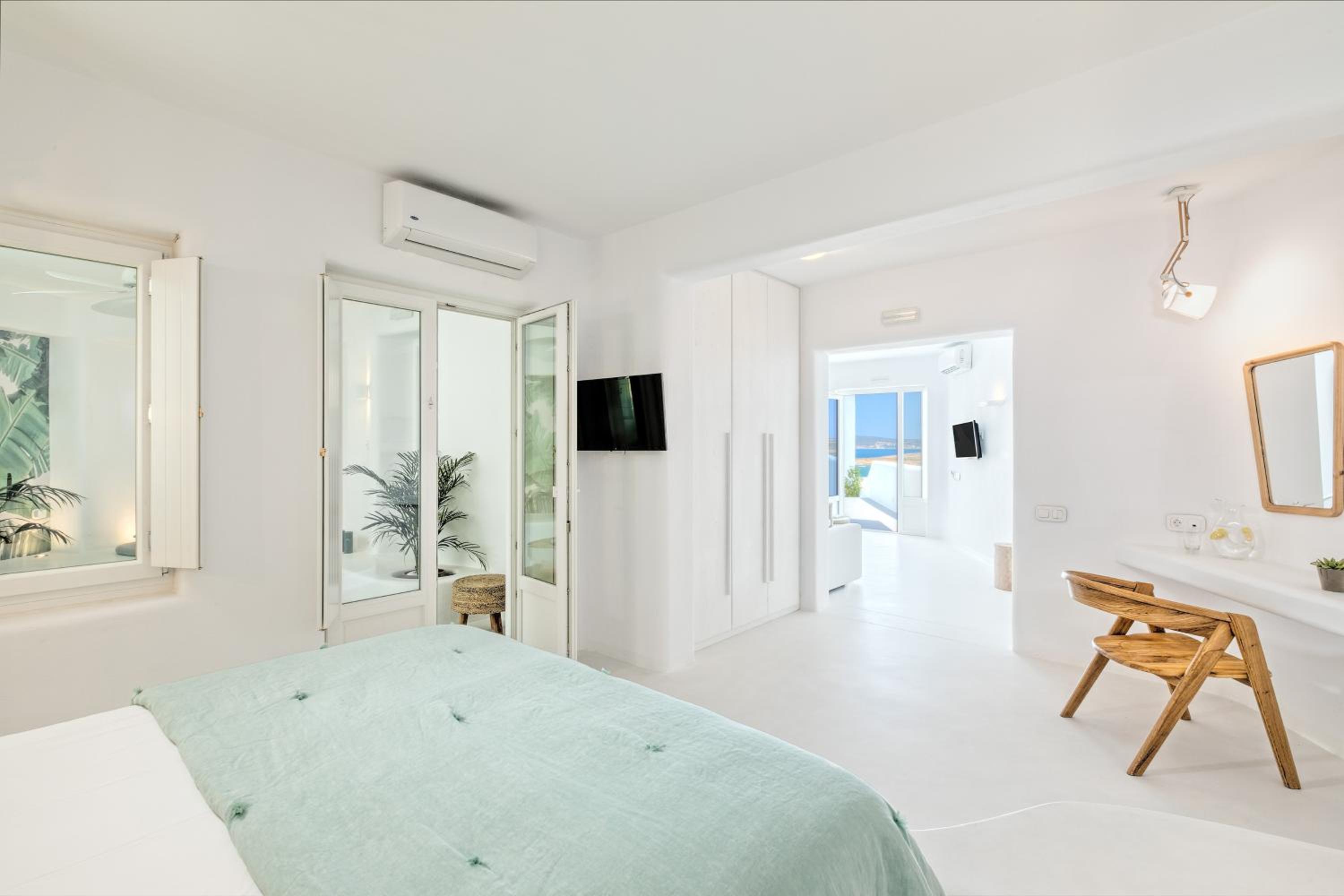 Ocean View Diamond Suite, Heated, Private, Plunge Pool - Photo 16