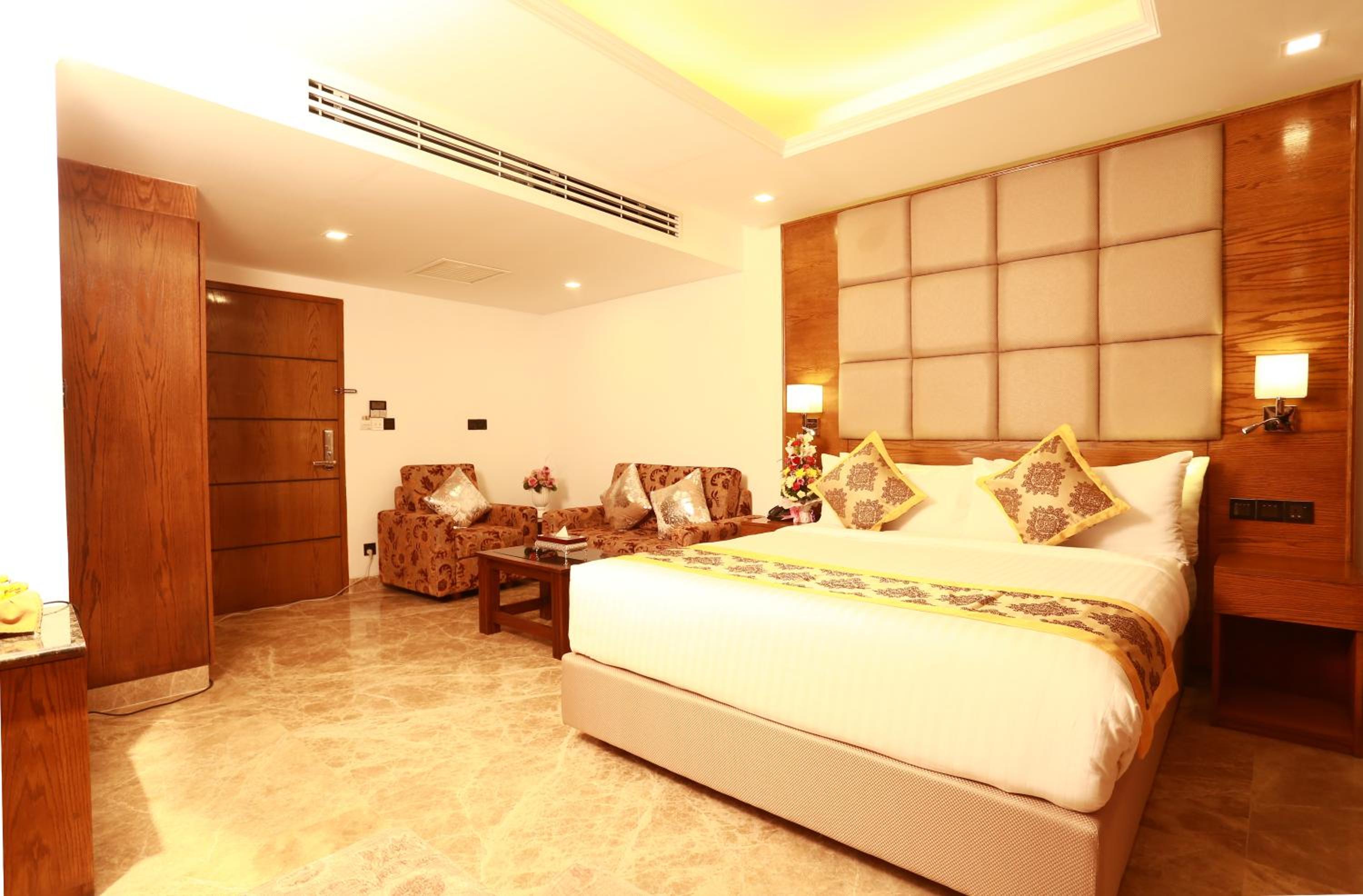 Executive Suite photo 1